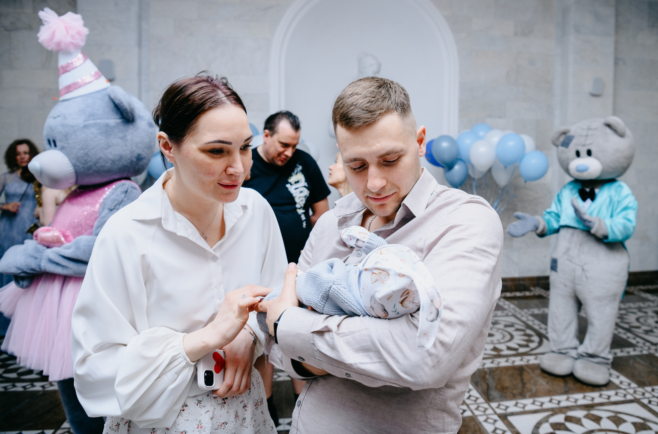Выписка Владимира. Снегиревка. Фотограф на выписку из роддома в Москве и МО