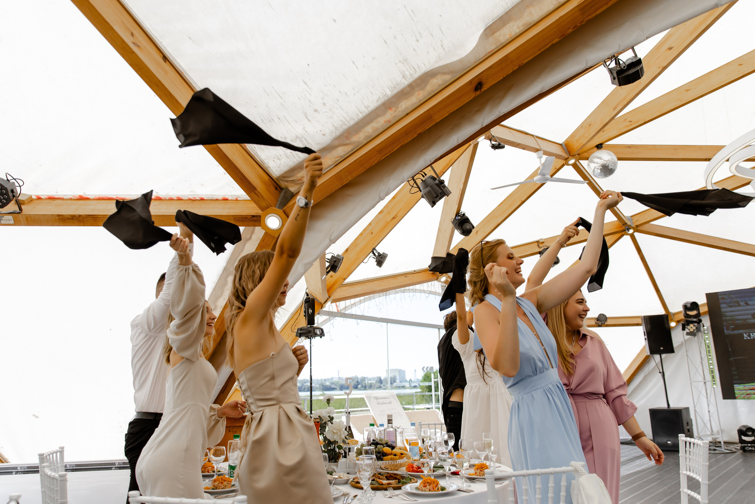 Свадебный день Влада и Кристины. Свадебный фотограф Анна Бабахина