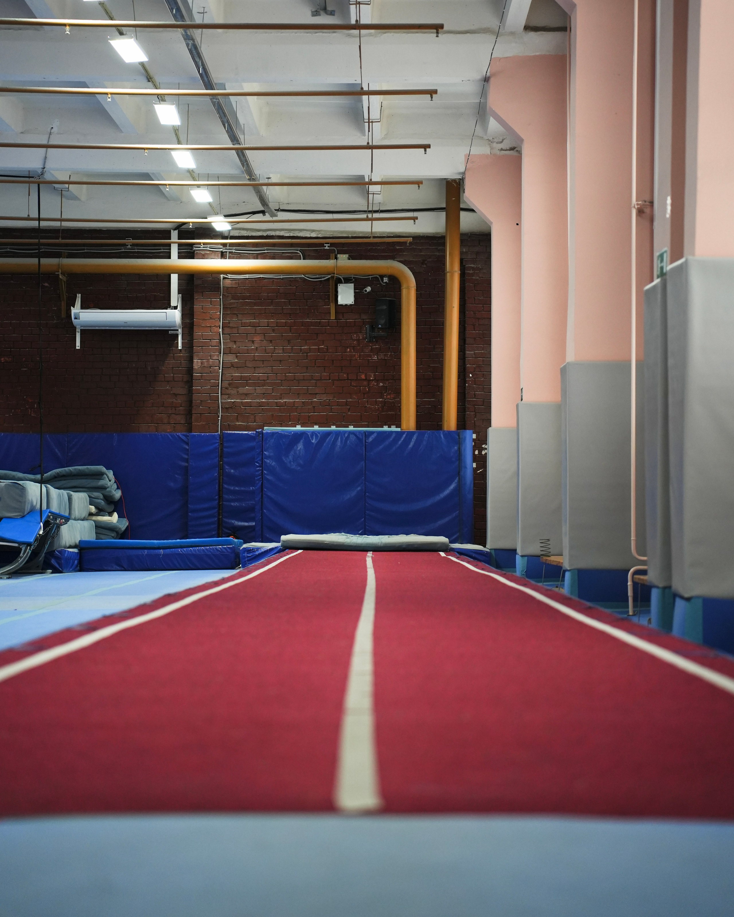 Sport-Art. Анна Жукова — Режиссёр кино и цирка, сценарист, фотограф