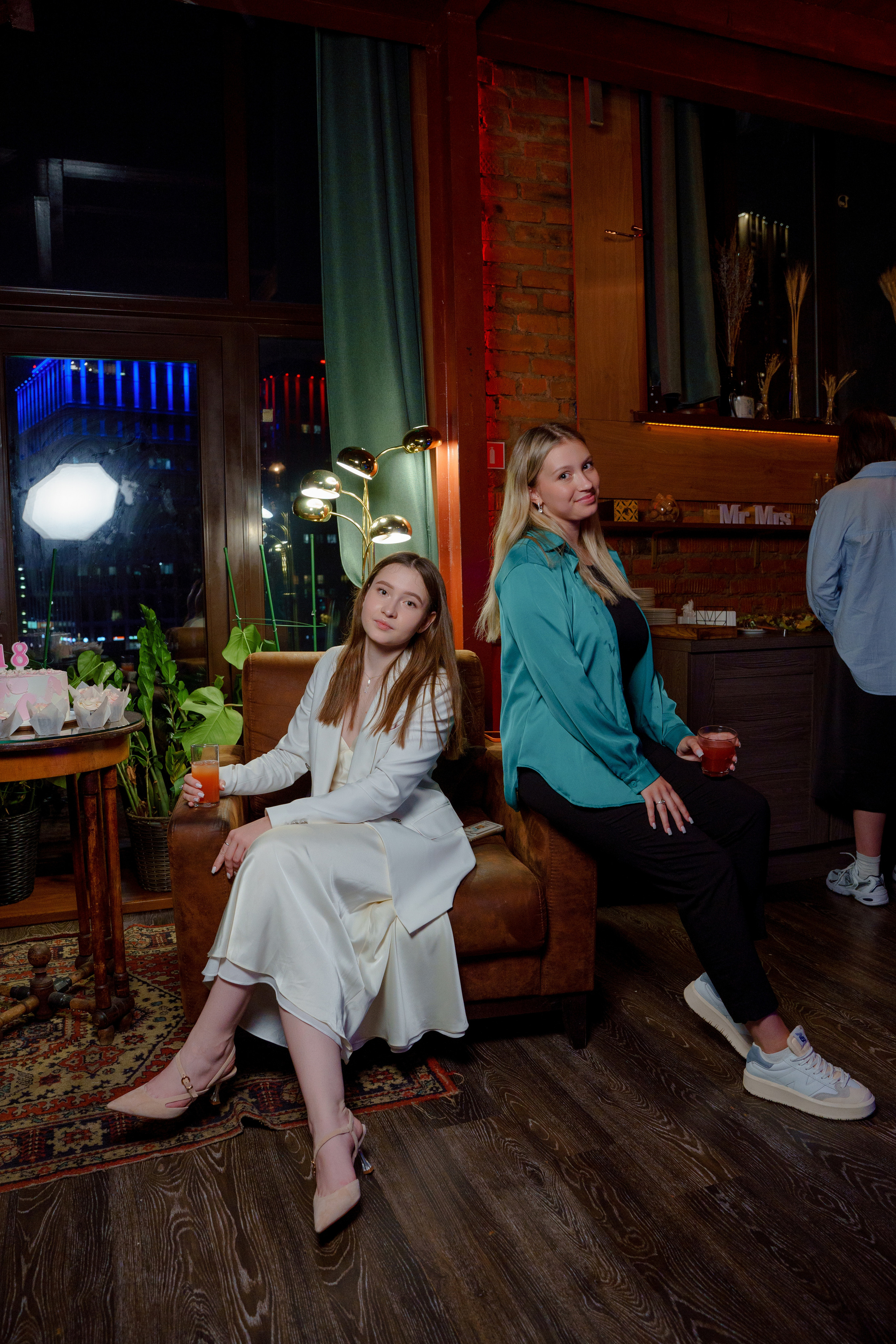 Репортажный фотограф на день рождения в Москве. Репортажный фотограф Москва Сергей Дружинин