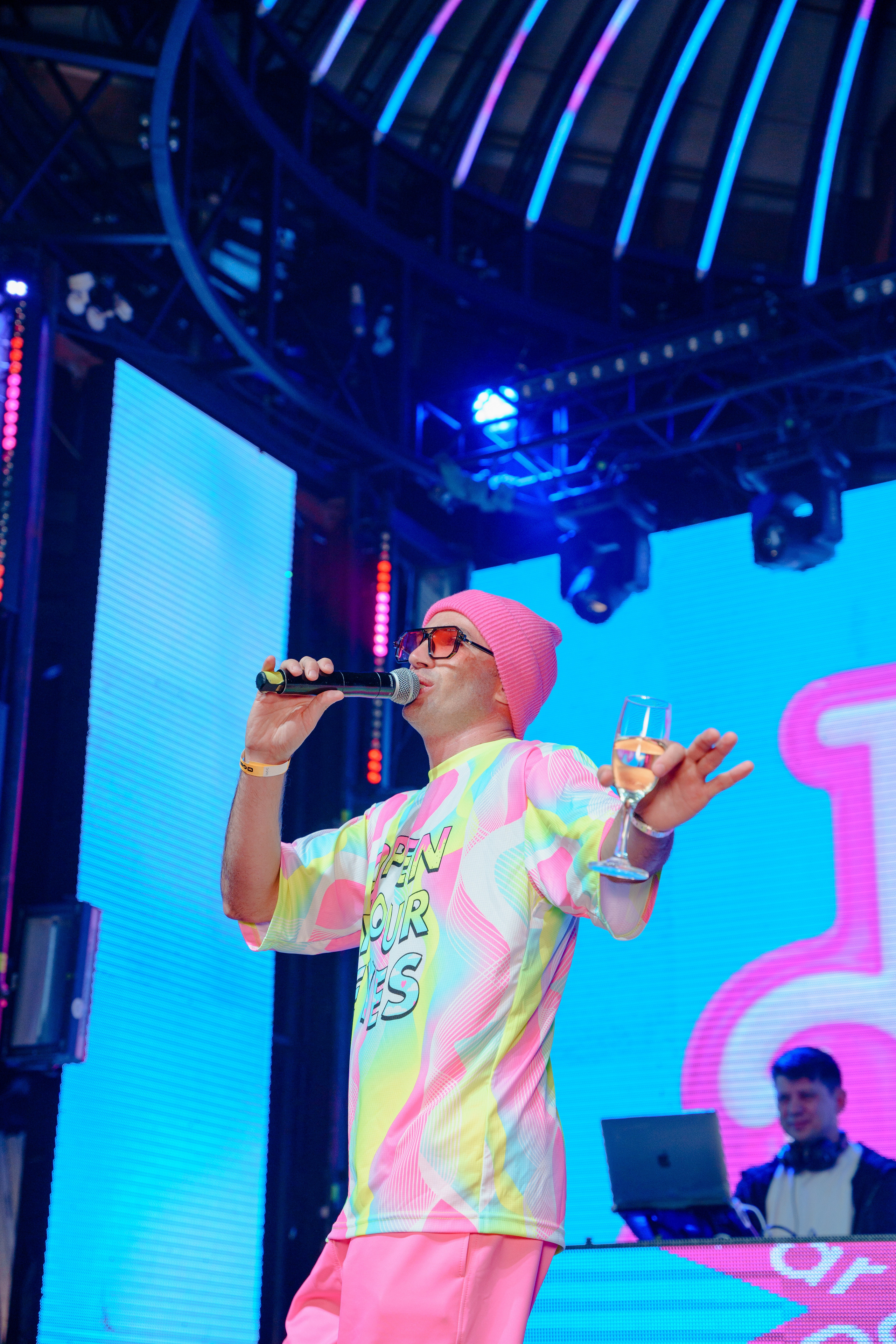 Репортажный фотограф на конференцию инфобизнесменов в Москве Инстадиум. Репортажный фотограф Москва Сергей Дружинин