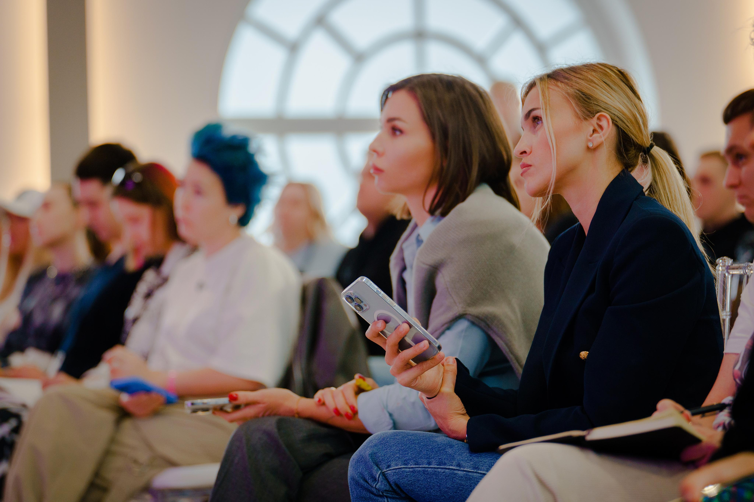 Фотограф на конференцию InstaDium Сергей Дружинин. Репортажный фотограф Москва Сергей Дружинин