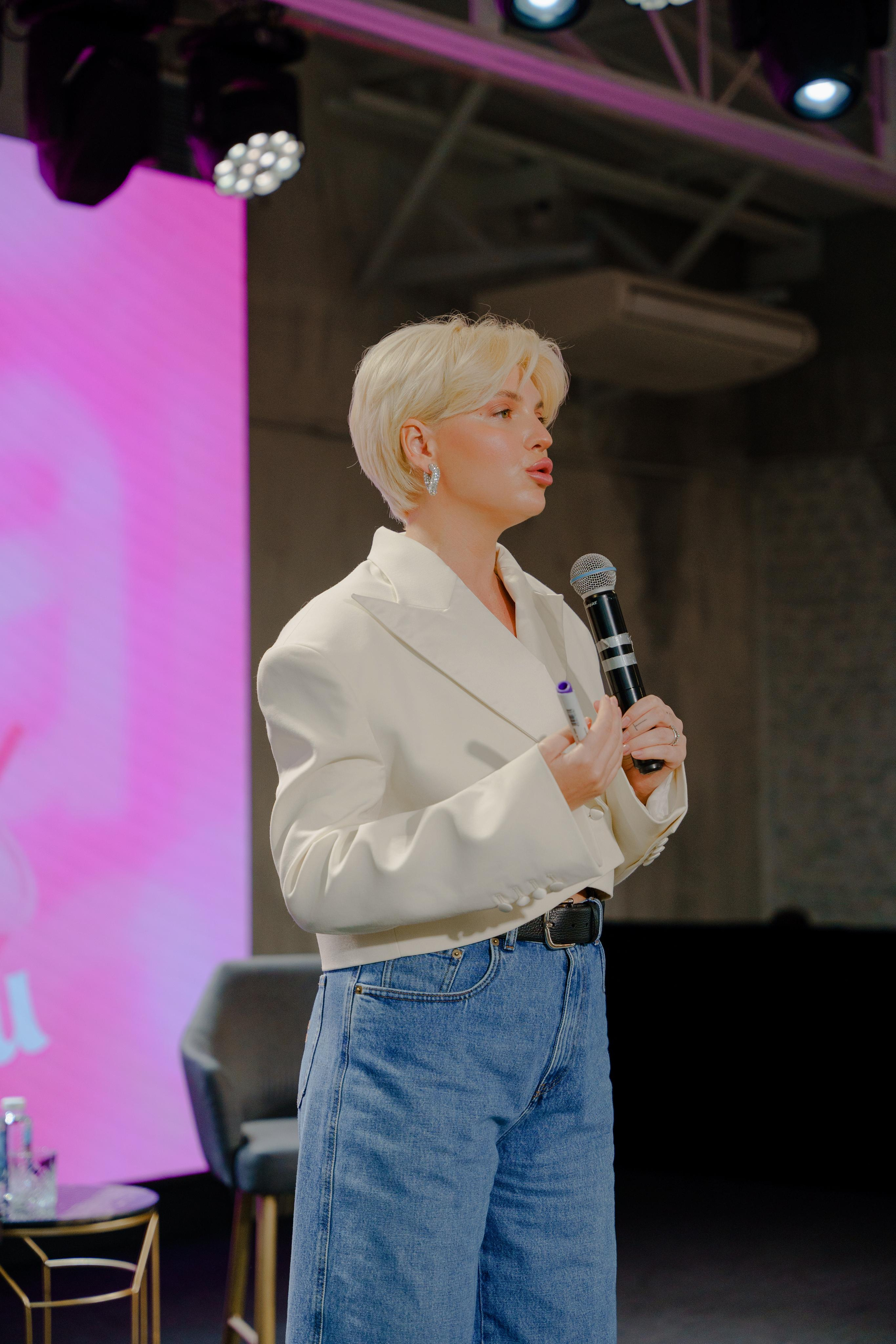 Фотограф на конференцию InstaDium Сергей Дружинин. Репортажный фотограф Москва Сергей Дружинин