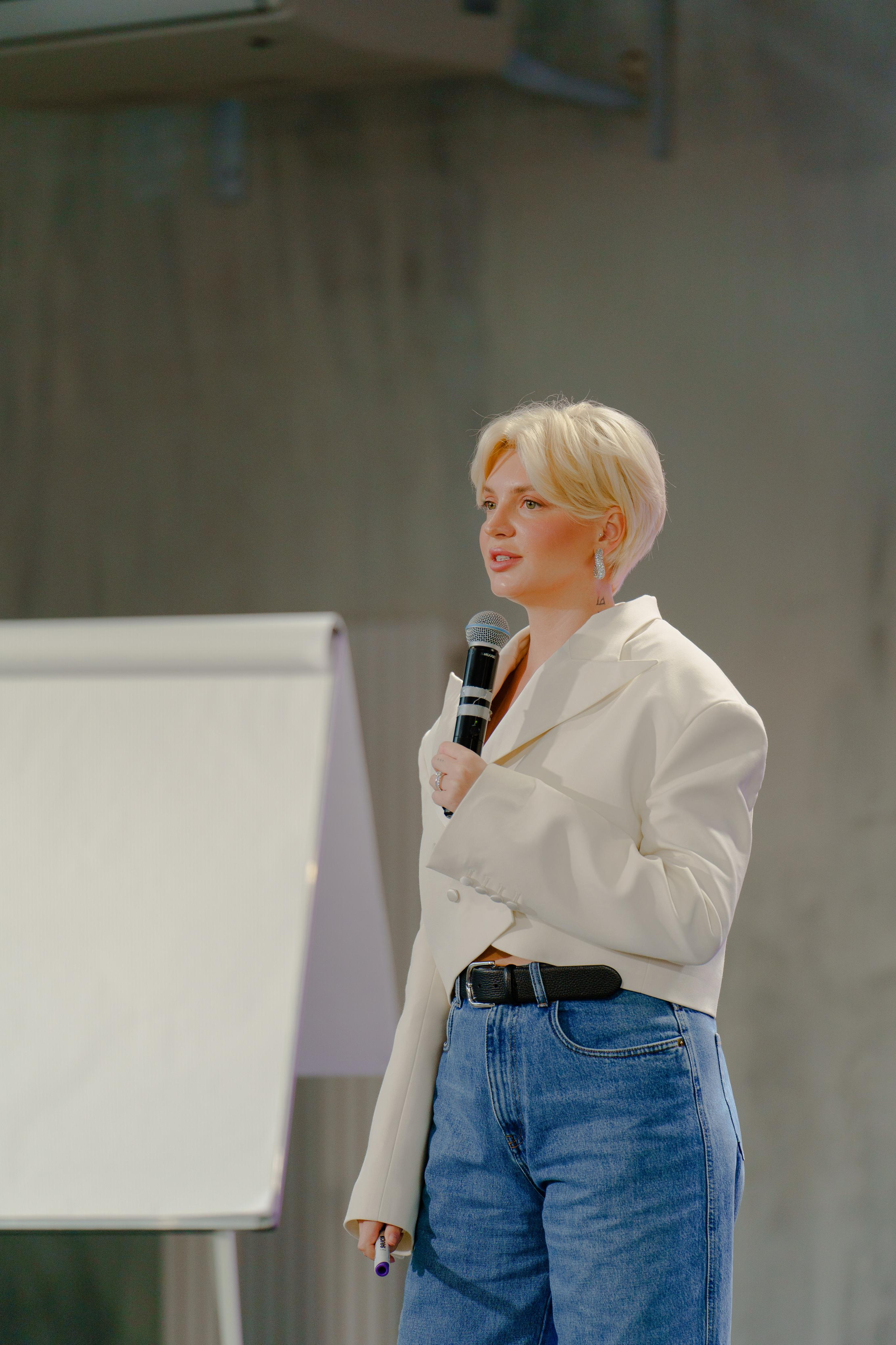 Фотограф на конференцию InstaDium Сергей Дружинин. Репортажный фотограф Москва Сергей Дружинин