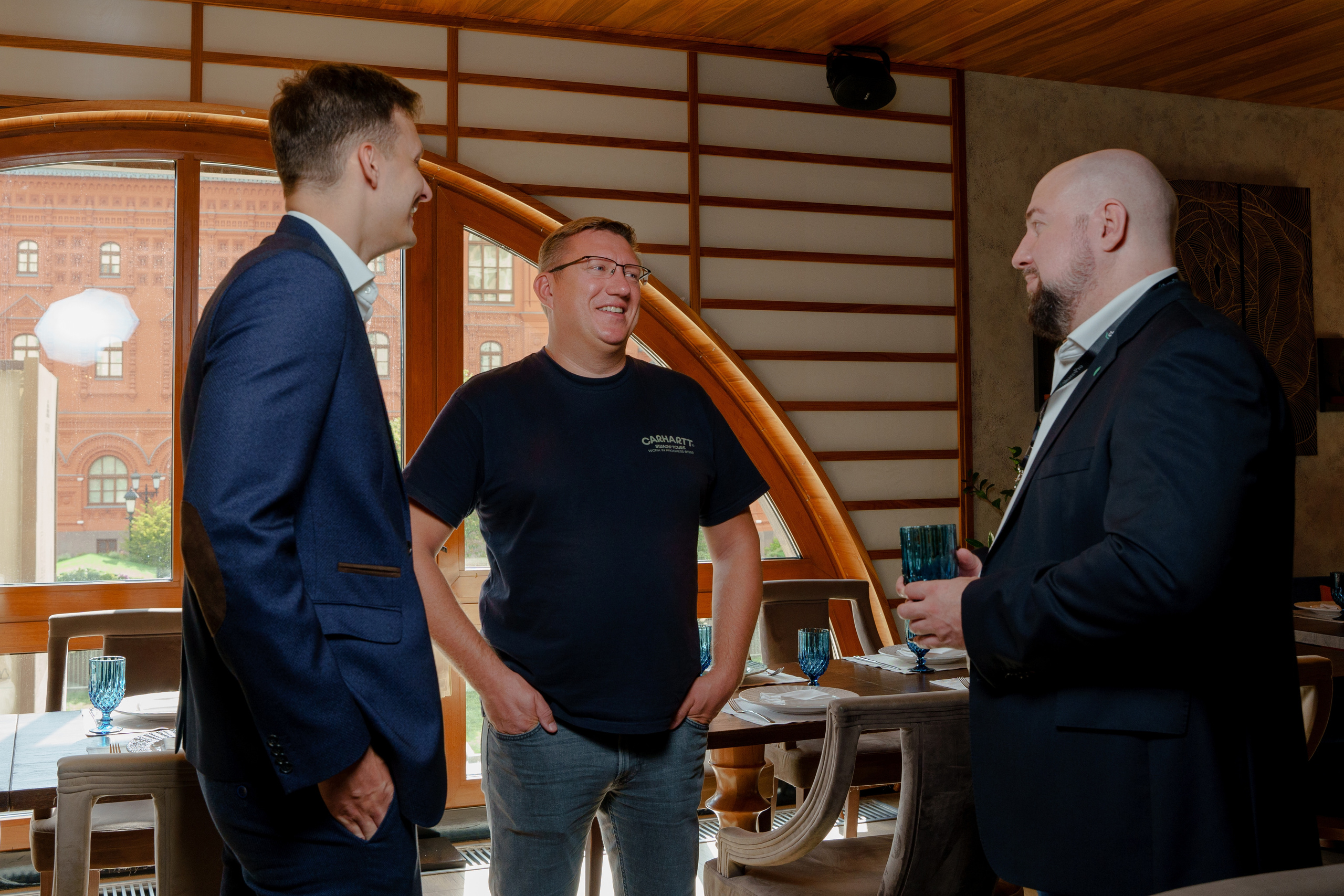 Репортажный фотограф на бизнес завтрак, пресс ланч Москва. Репортажный фотограф Москва Сергей Дружинин