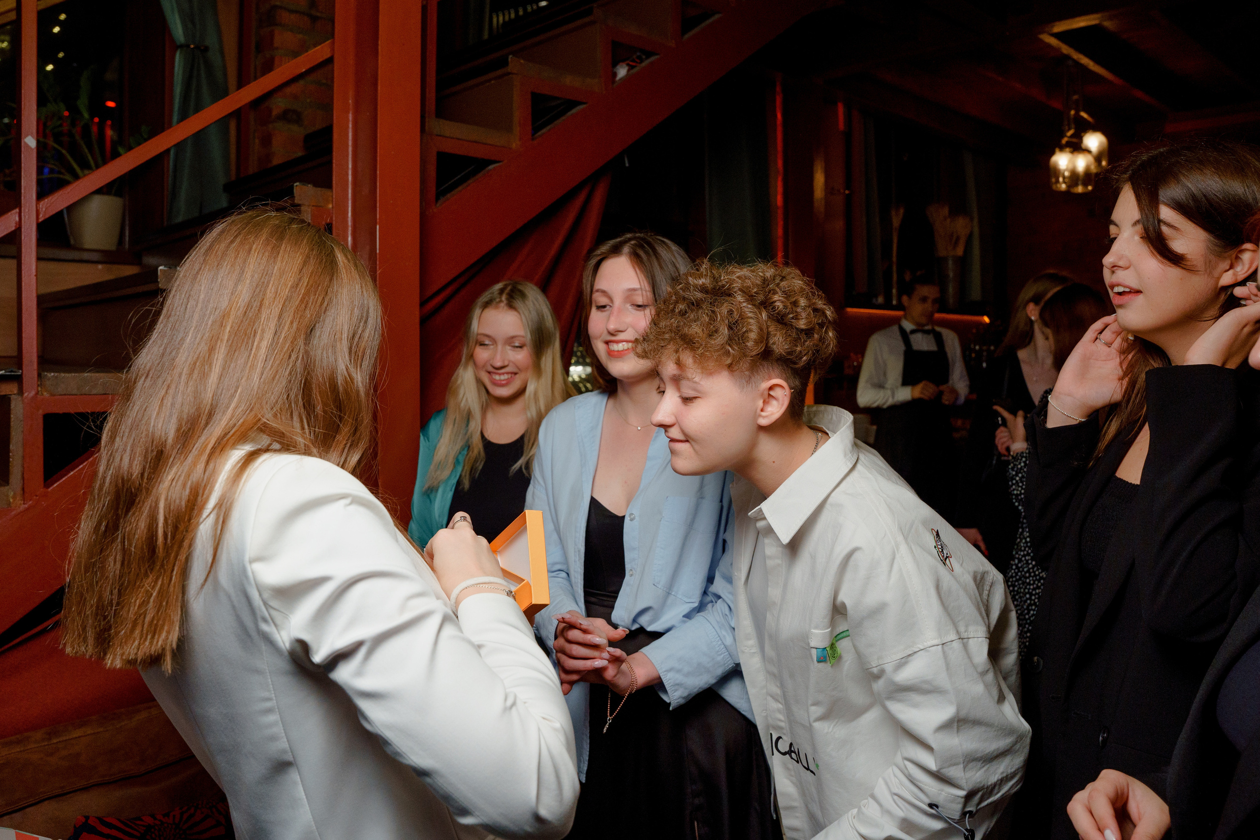 Репортажный фотограф на день рождения в Москве. Репортажный фотограф Москва Сергей Дружинин