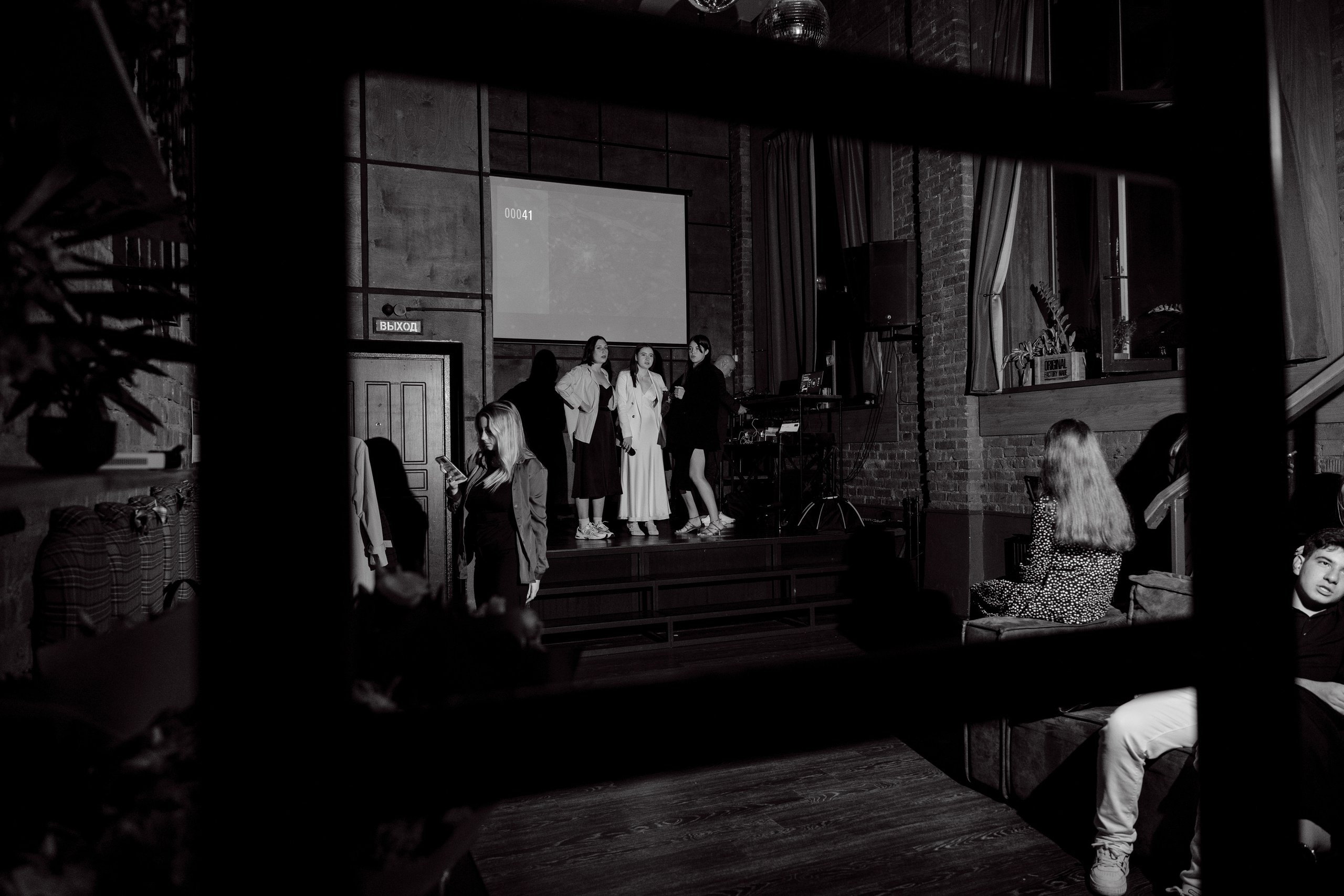 Репортажный фотограф на день рождения в Москве. Репортажный фотограф Москва Сергей Дружинин