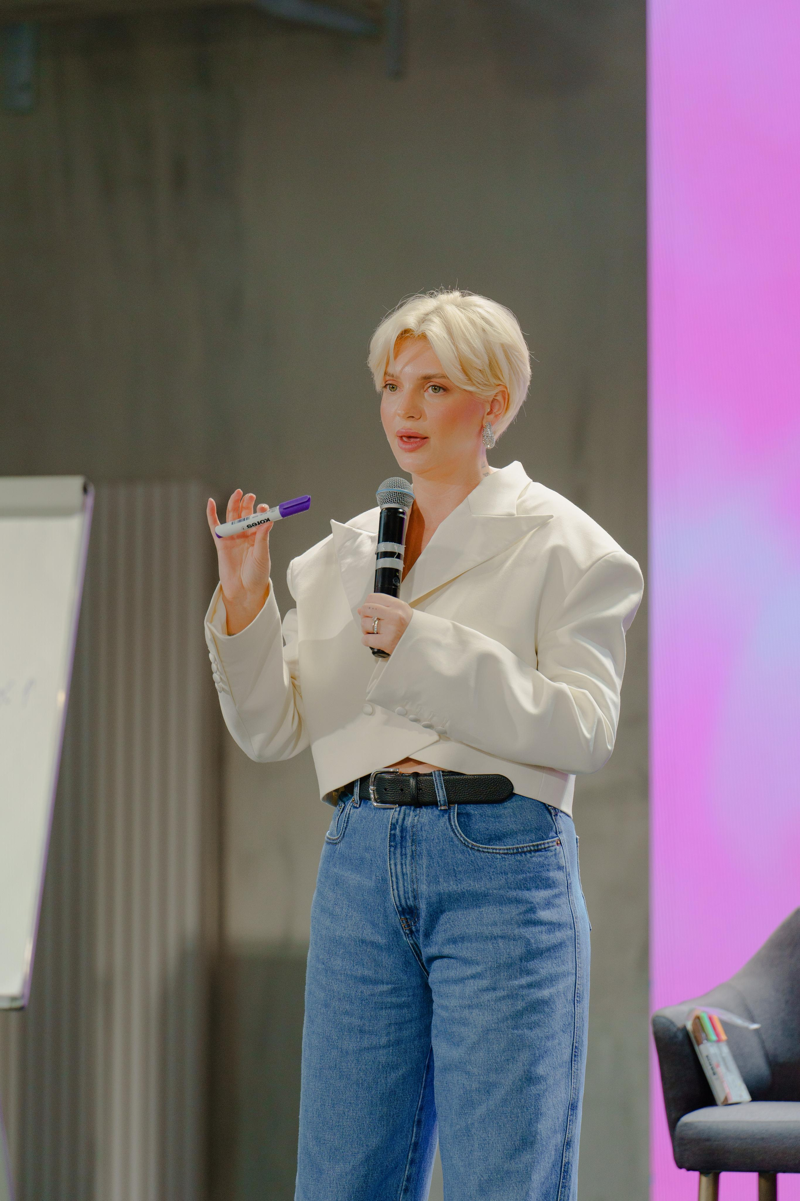 Фотограф на конференцию InstaDium Сергей Дружинин. Репортажный фотограф Москва Сергей Дружинин