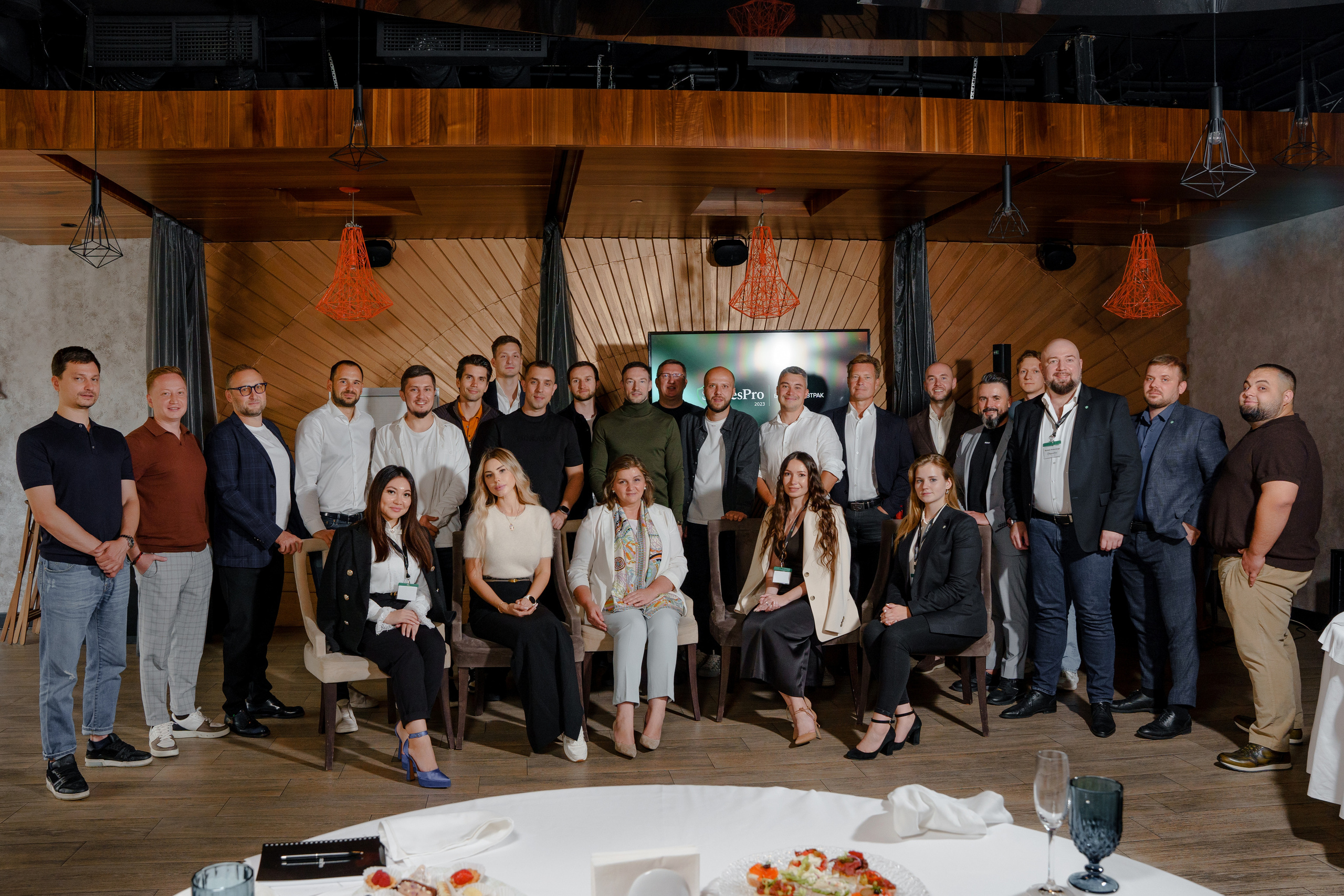 Репортажный фотограф на бизнес завтрак, пресс ланч Москва. Репортажный фотограф Москва Сергей Дружинин