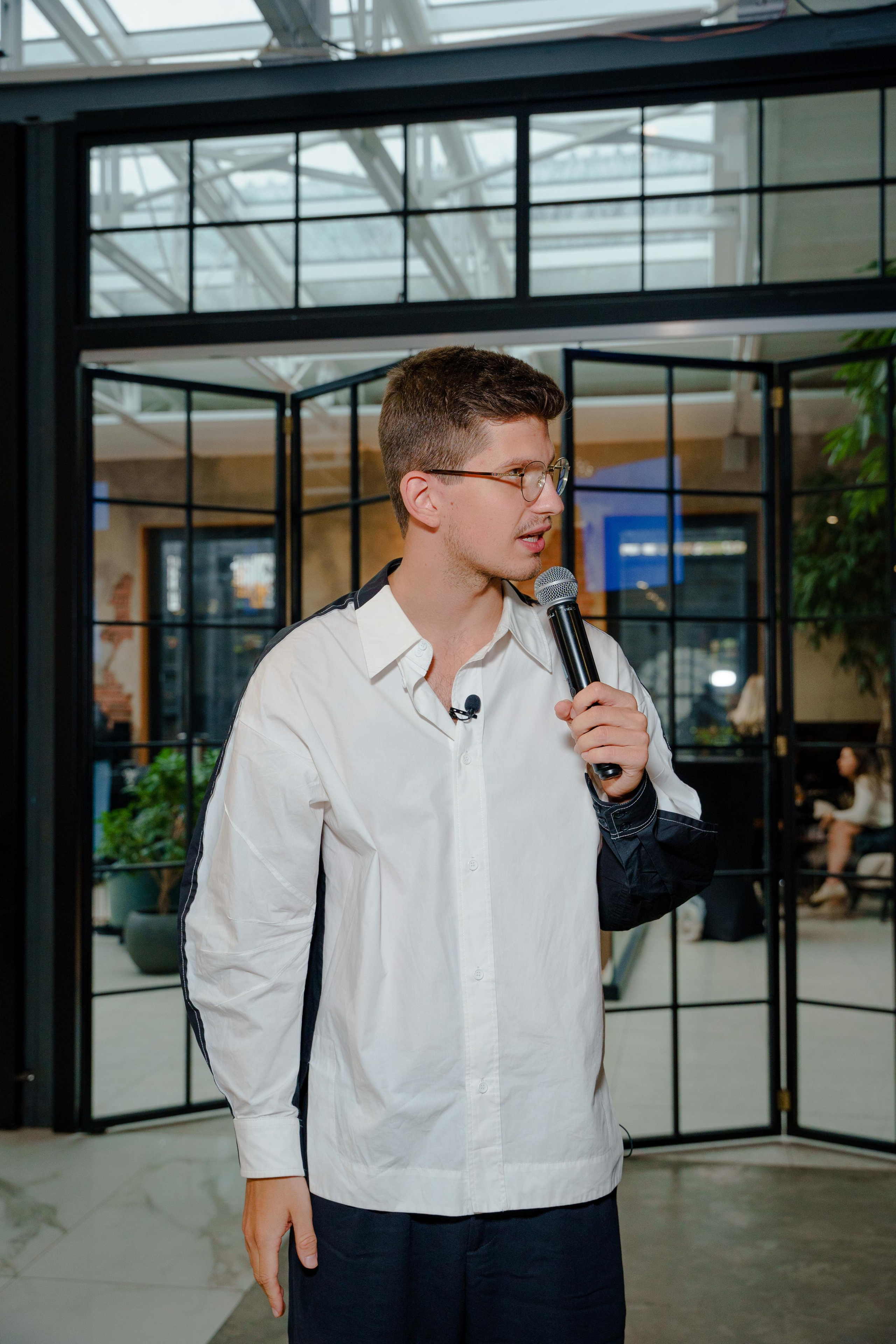 Фотограф на конференцию InstaDium Сергей Дружинин. Репортажный фотограф Москва Сергей Дружинин