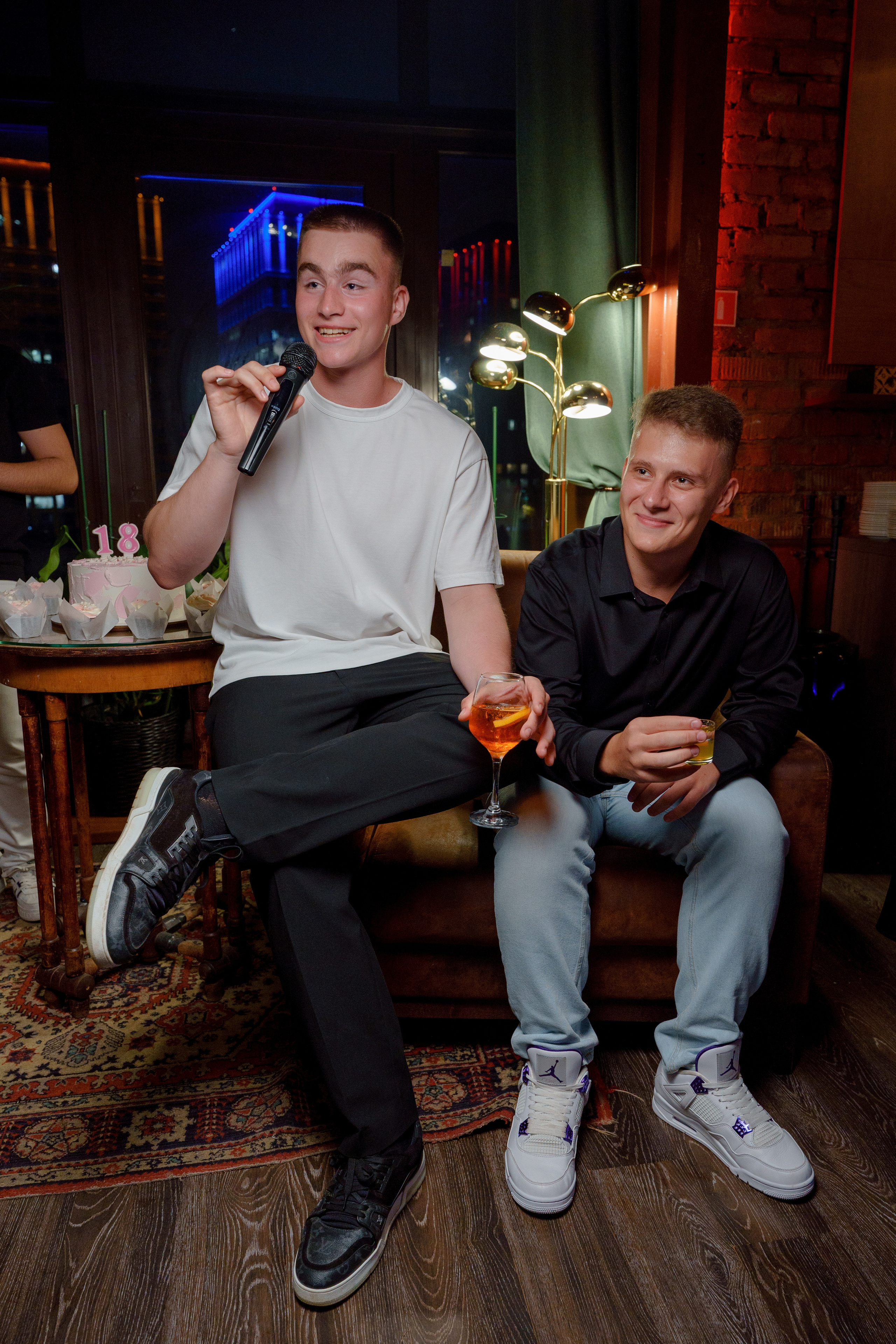 Репортажный фотограф на день рождения в Москве. Репортажный фотограф Москва Сергей Дружинин