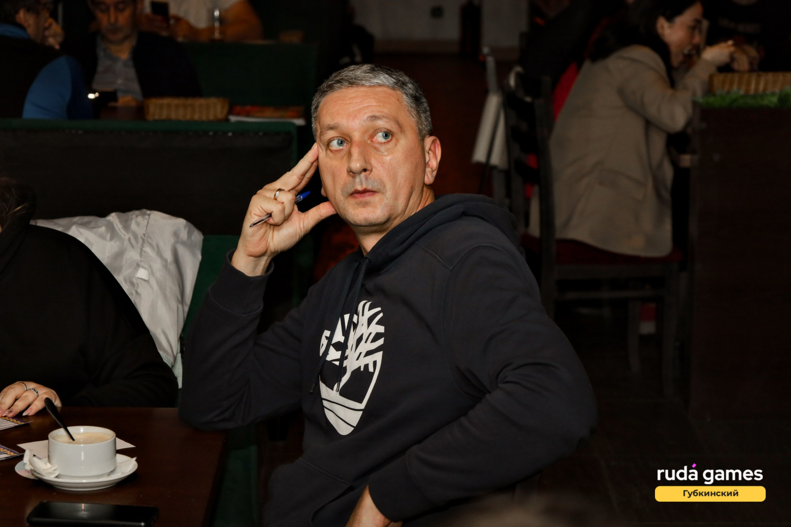 5 сентября. Фотограф в Губкинском | Александра Артамонова