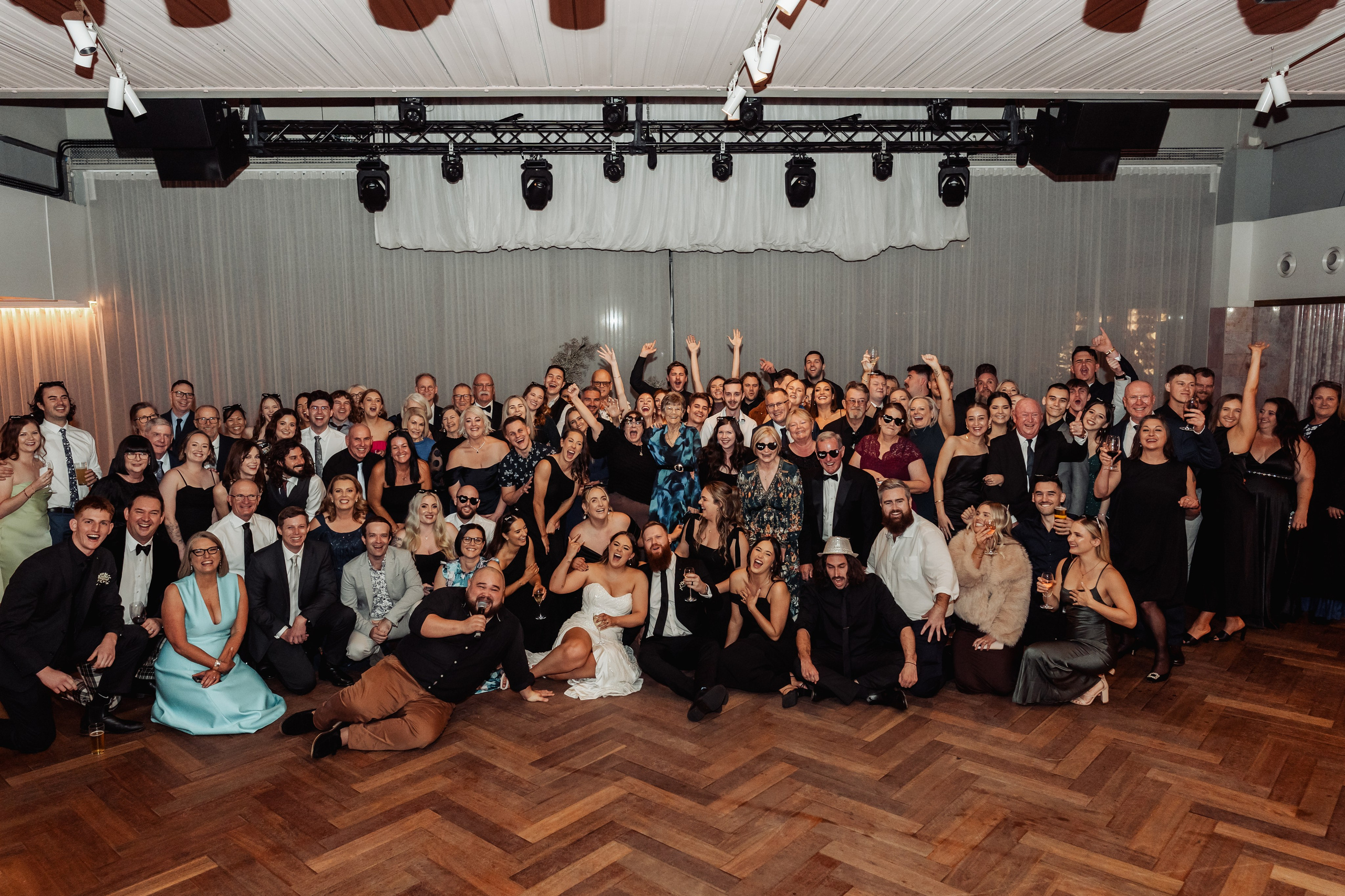 …Sweet embrace. Golden Moments Editing — We do Wedding’s Retouch and Video Editing