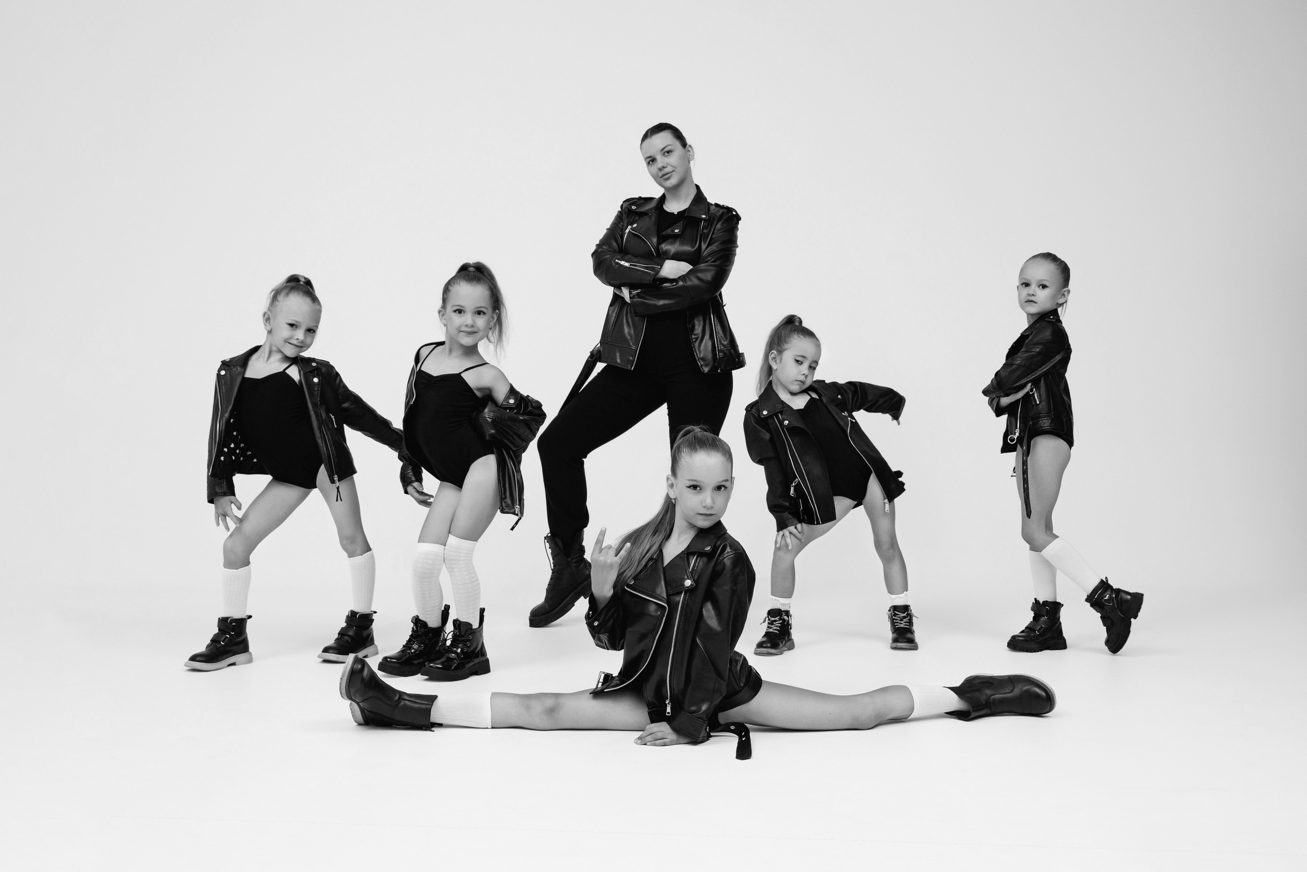 Гимнастки. Фотограф Алина Ионычева в Новосибирске