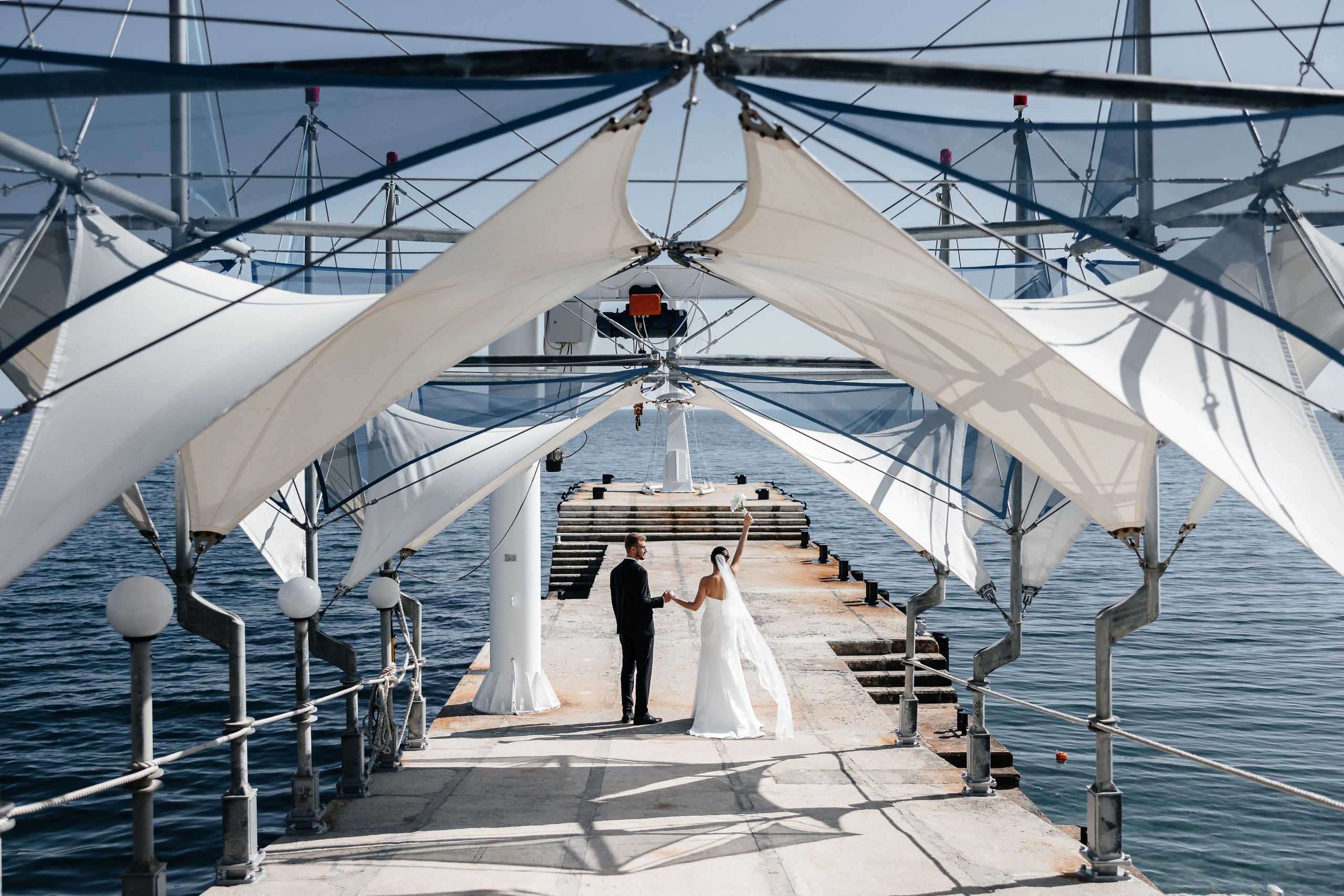 Анонс свадьбы Иры и Никиты. Прогулка в отеле Крымский Бриз. Свадебный фотограф в Крыму и Севастополе Ольга Баскакова