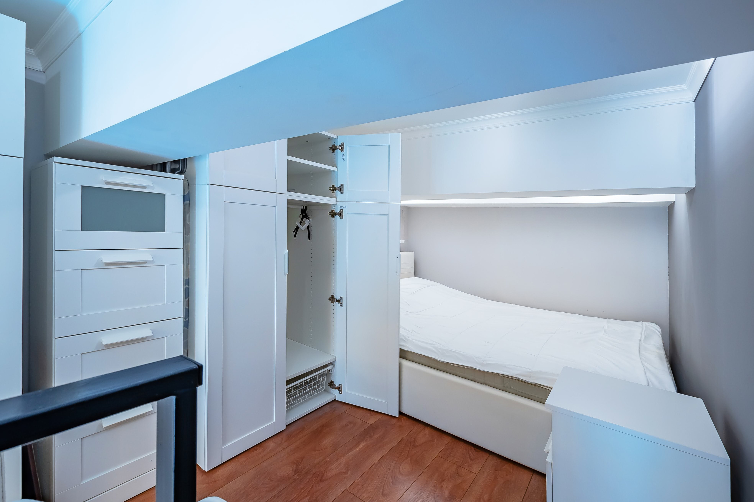 Профессиональная интерьерная фотосъемка малогабаритной студии в Москве.