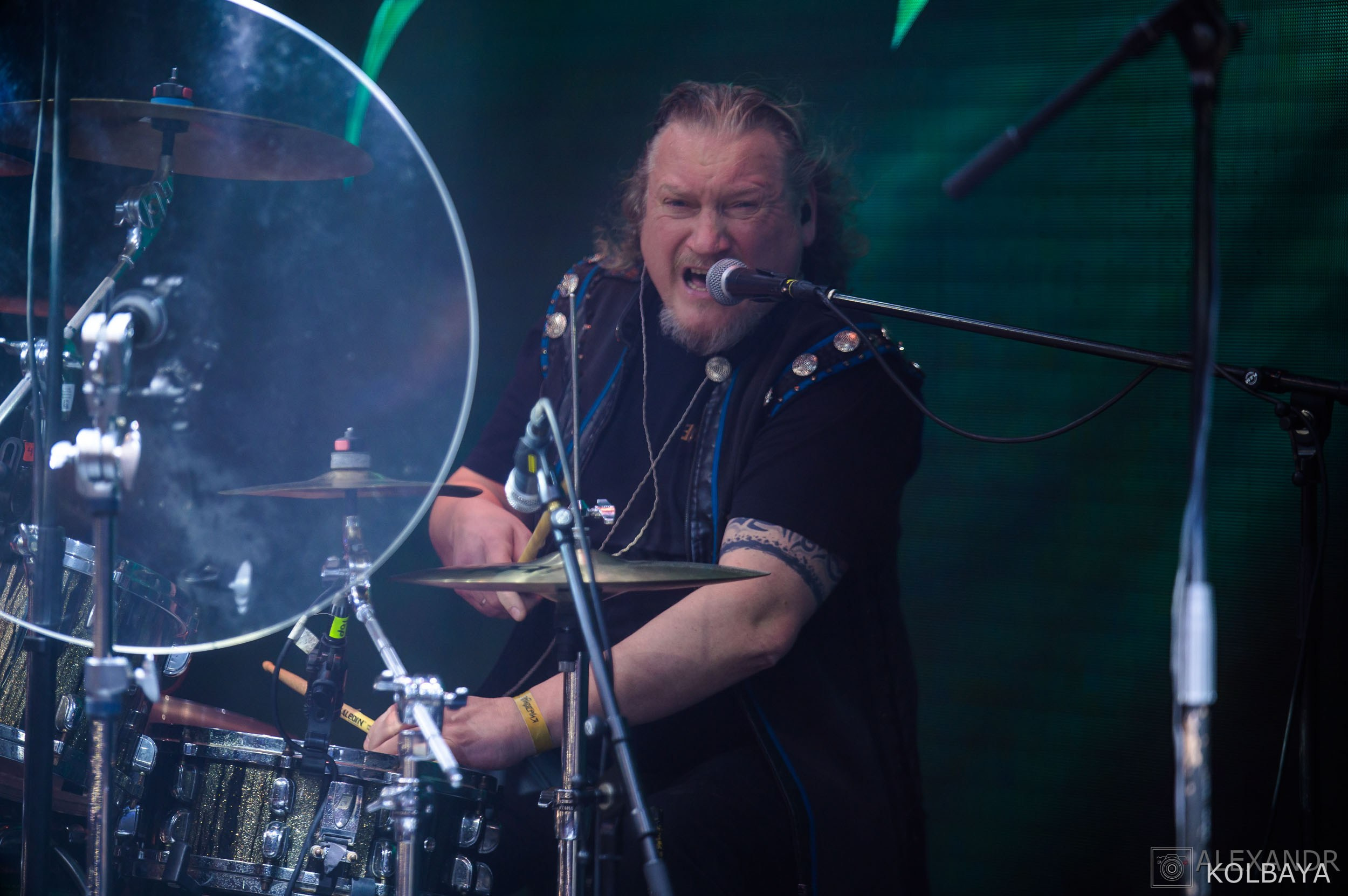 Эпидемии 29 лет — концерт в день рождения. Концертный и театральный репортажный фотограф в Москве Александр Колбая