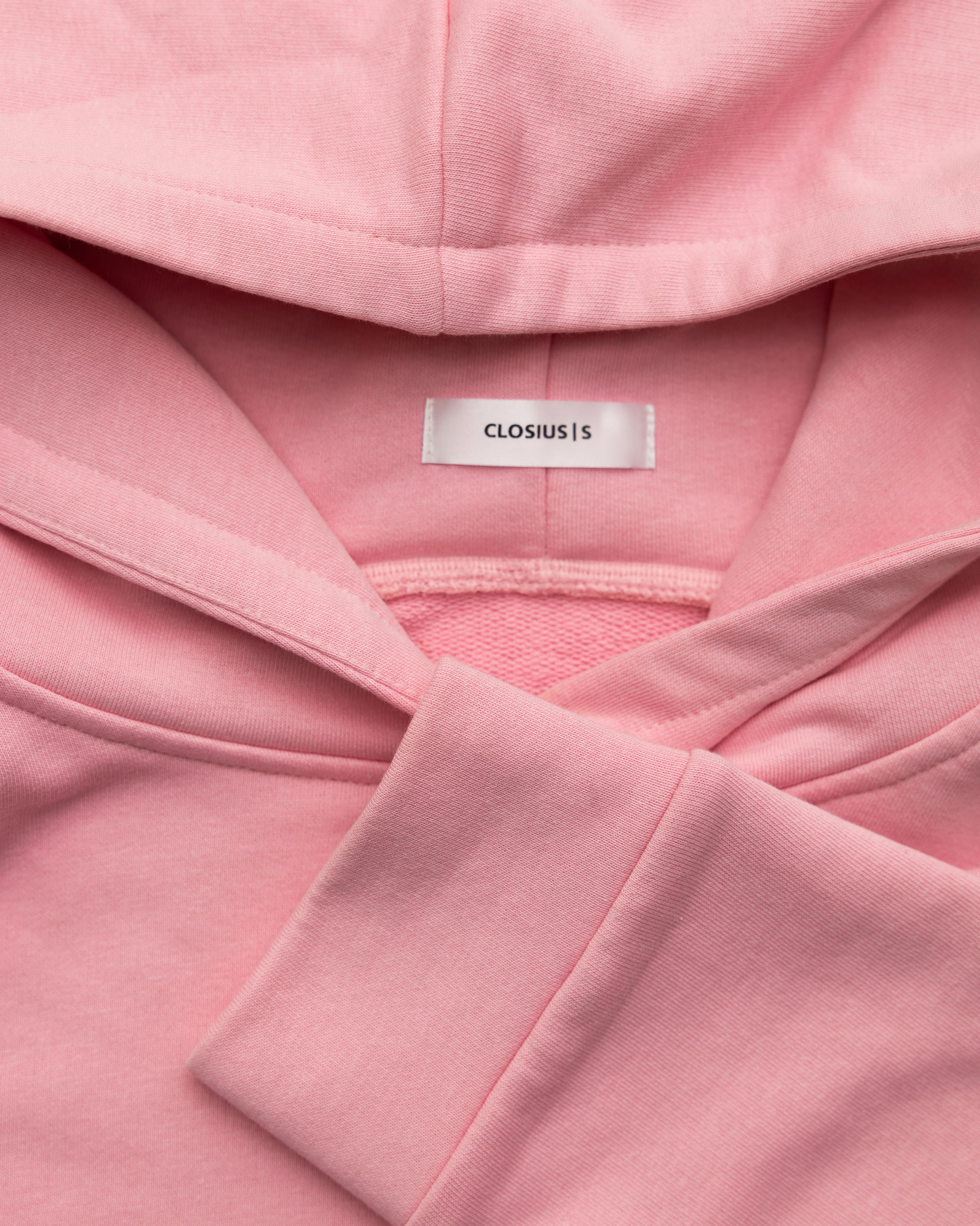 WB: Closius | Худи и зипки. Главная