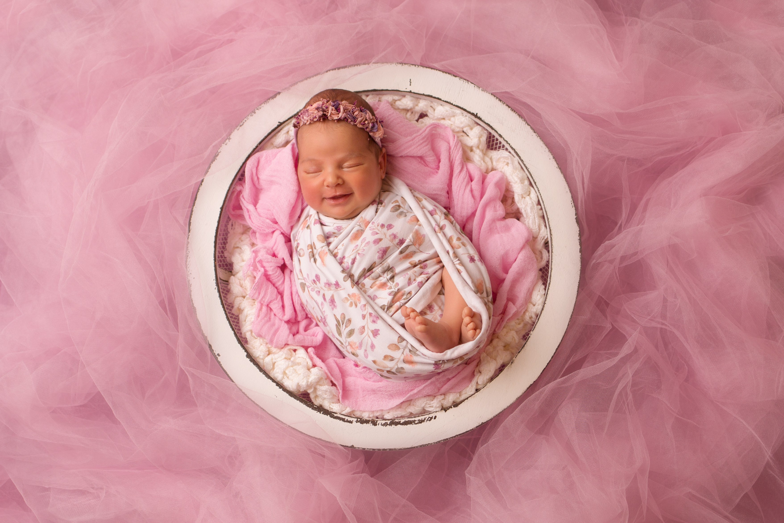 Ньюборн девочки. Фотограф новорожденных, семейный, детский фотограф в Москве и Московской области