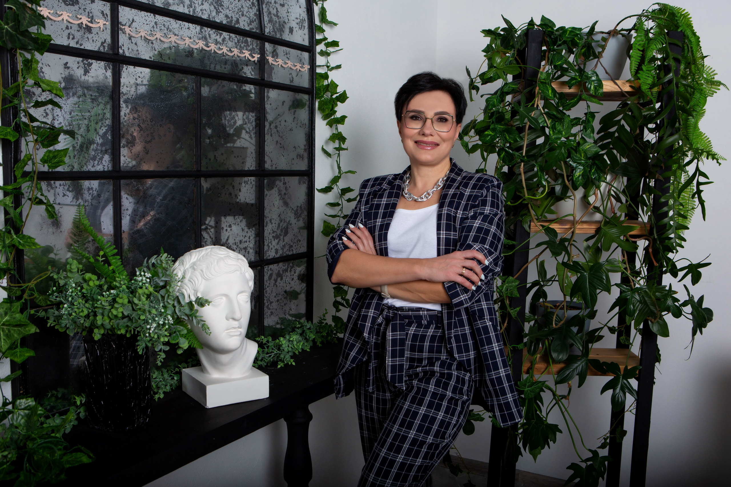 Контент съёмка для ведущей. Главная