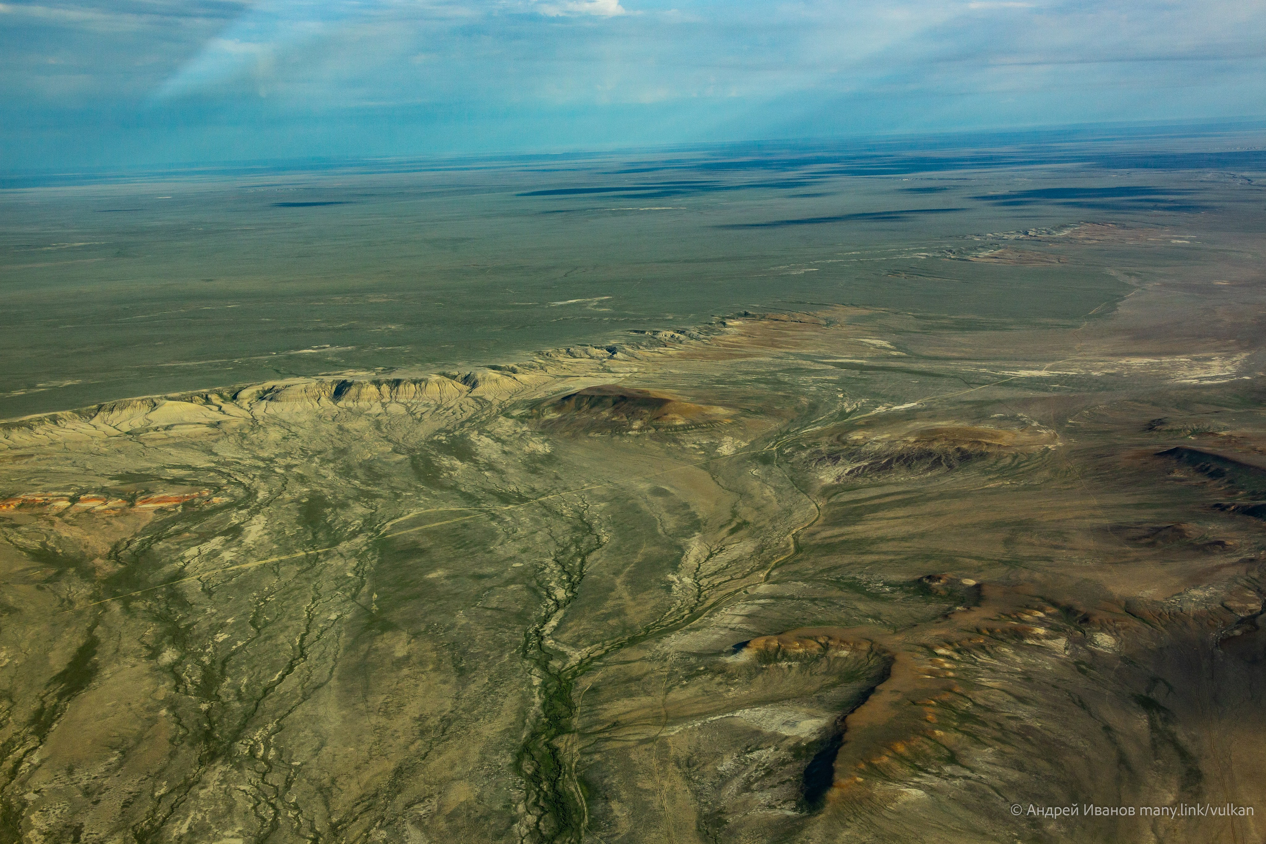 Перелёт на Байконур в 2026 г на самолётах АОН. Фотоальбом показывающий увлекательный мир авиации и мир медведей Андрея Иванова