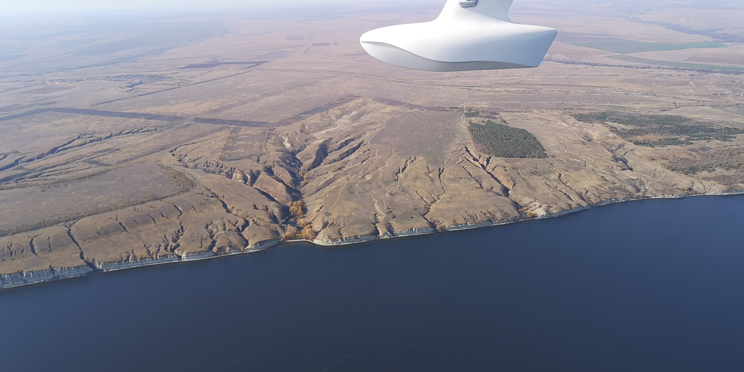 Каспийское море (наука на Ла-8) (2021 г.). Фотоальбом показывающий увлекательный мир авиации и мир медведей Андрея Иванова