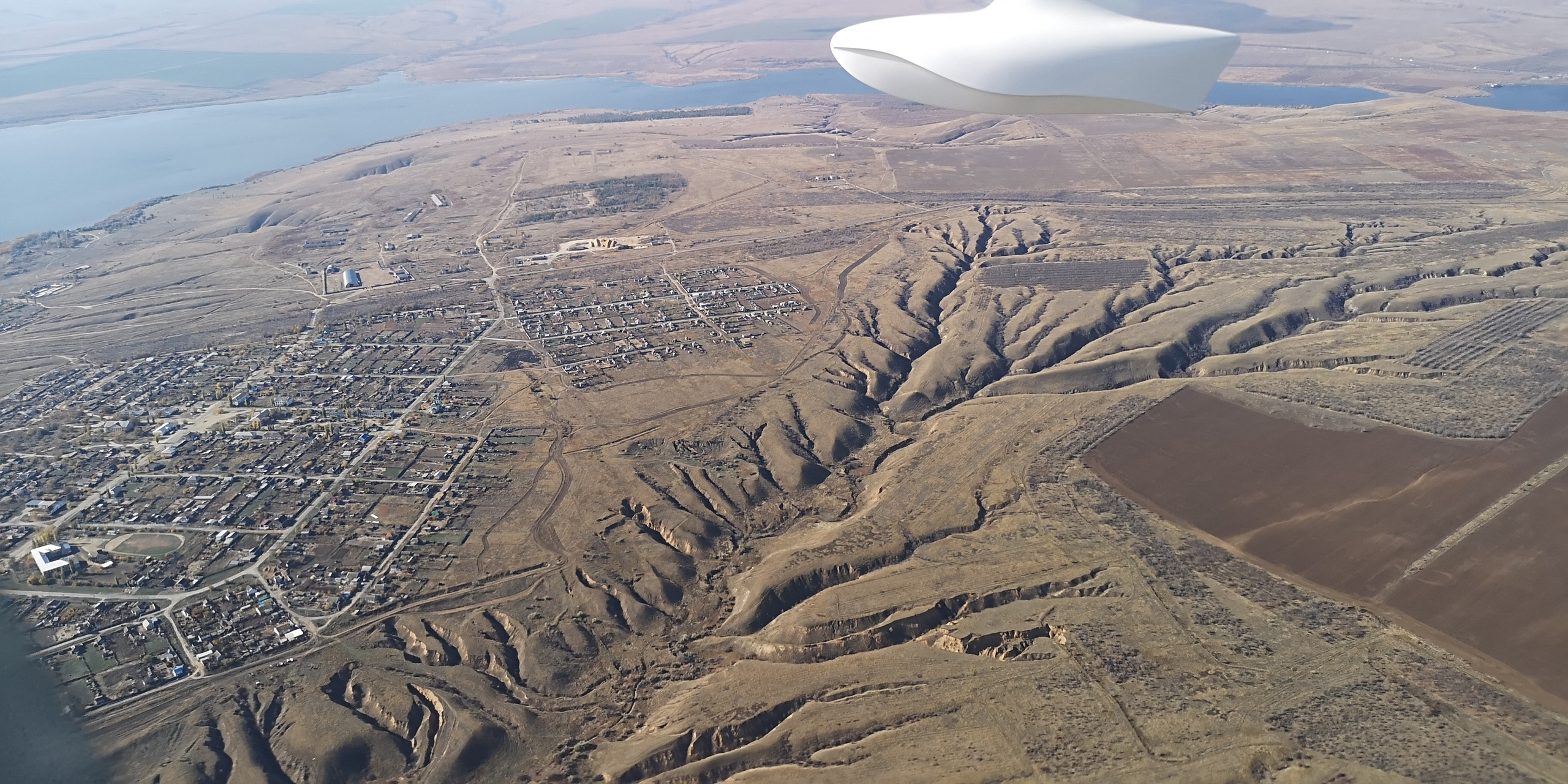 Каспийское море (наука на Ла-8) (2021 г.). Фотоальбом показывающий увлекательный мир авиации и мир медведей Андрея Иванова