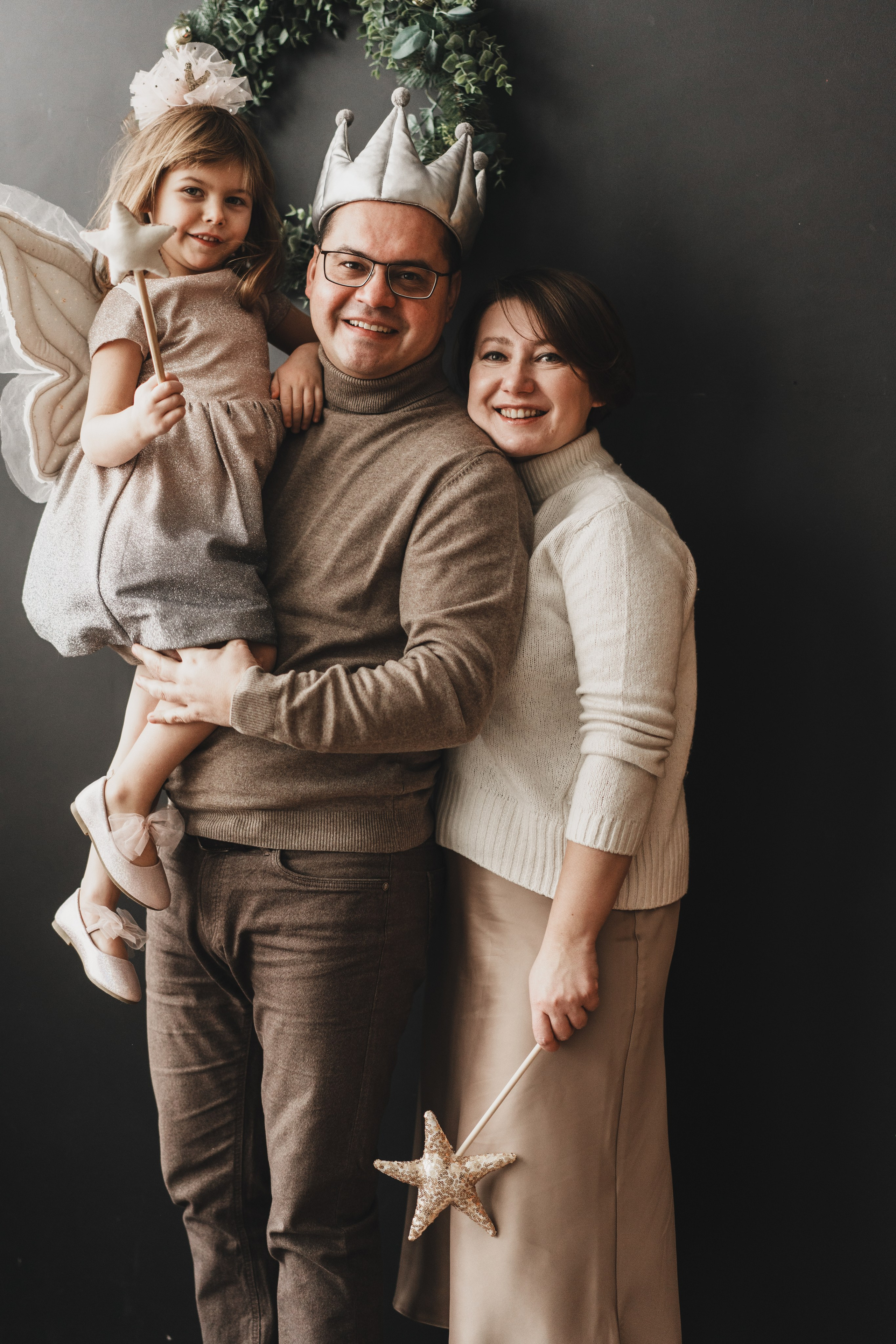 Лиза, Дима и малышка Даша в ожидании Нового года. Семейный и детский фотограф и видеограф в Москве, Серпухове и Тарусе Валерия Сорокина