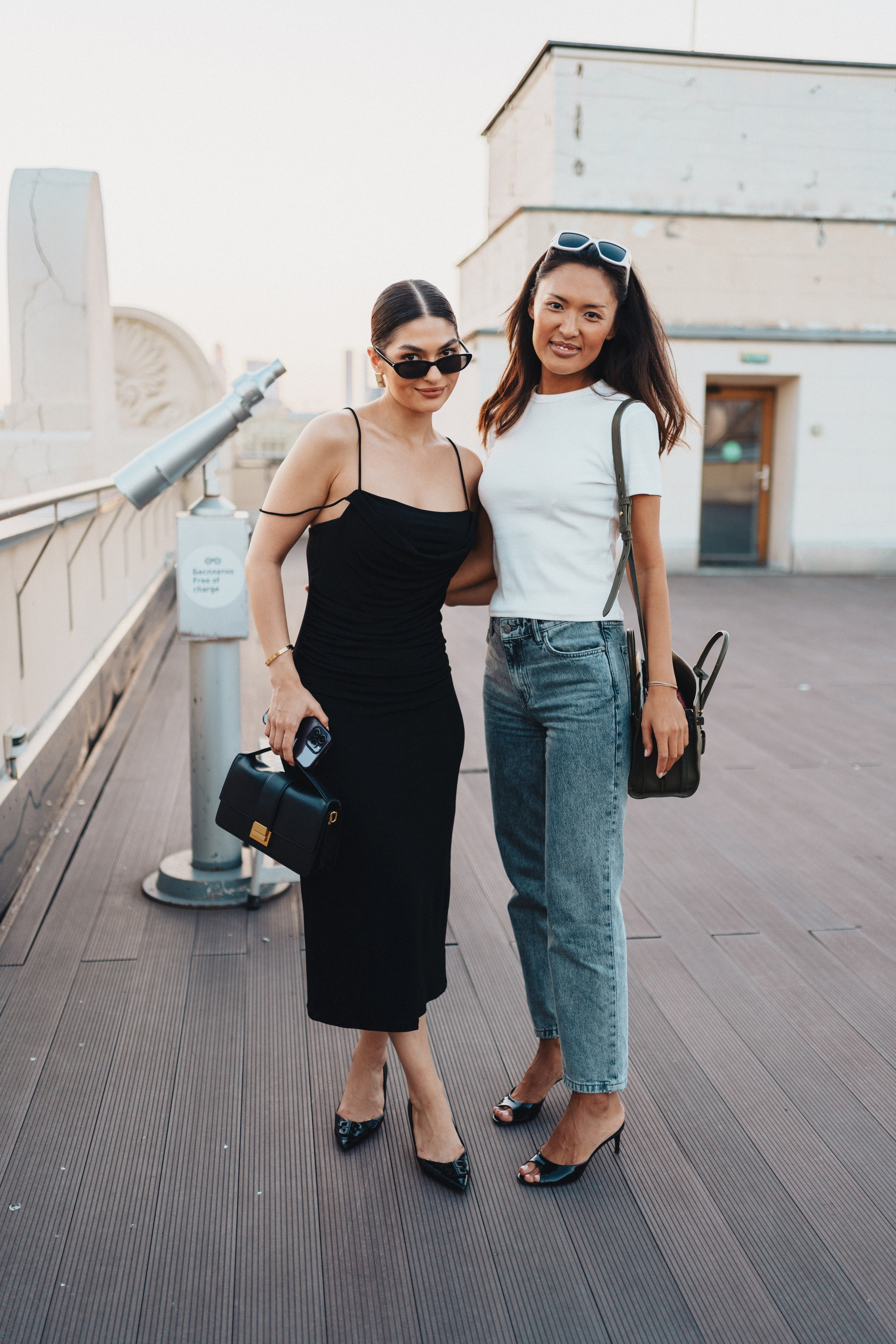 Выставка на крыше Парка Горького. Семейный и детский фотограф и видеограф в Москве, Серпухове и Тарусе Валерия Сорокина