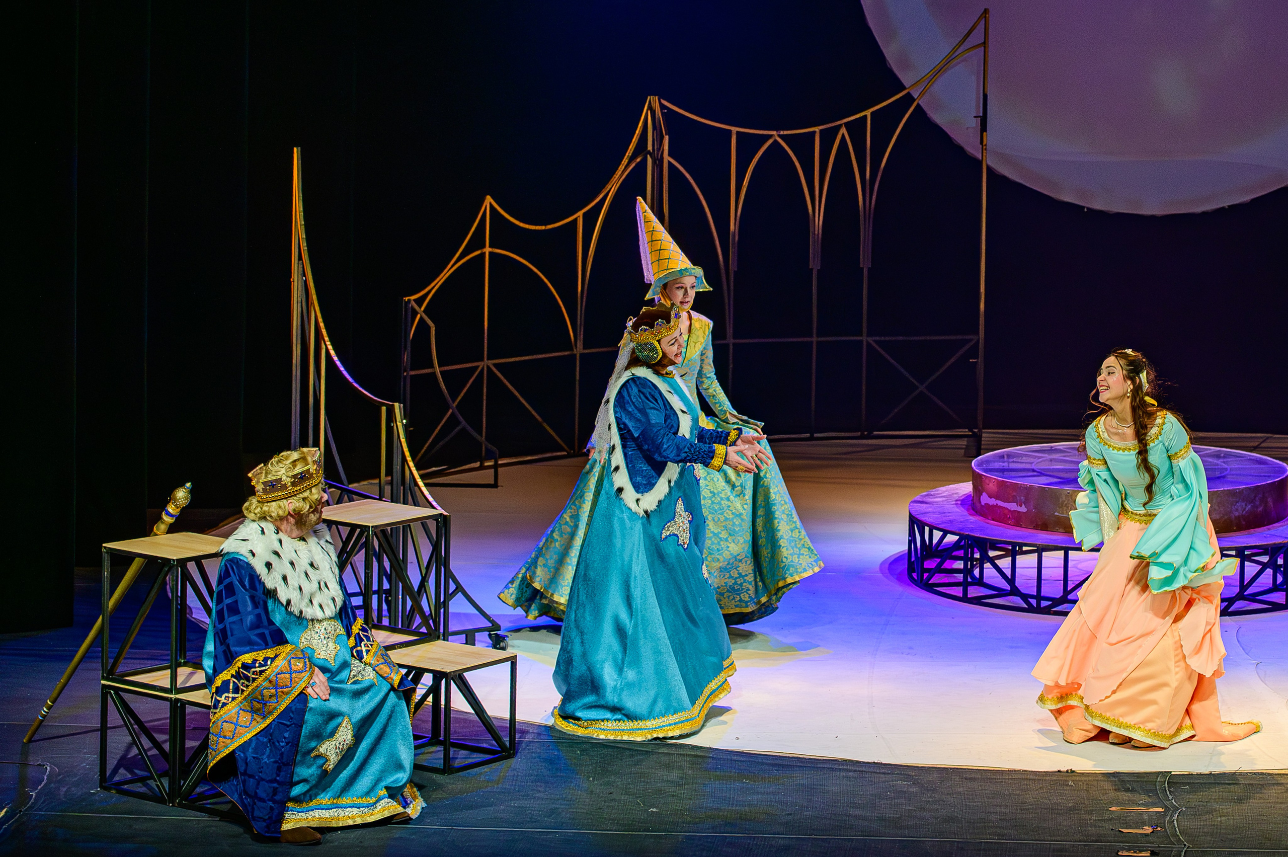 Детский спектакль @bgm_teatr «Спящая красавица ". Фотоуслуги, услуги фотографа, фотографирование важных событий