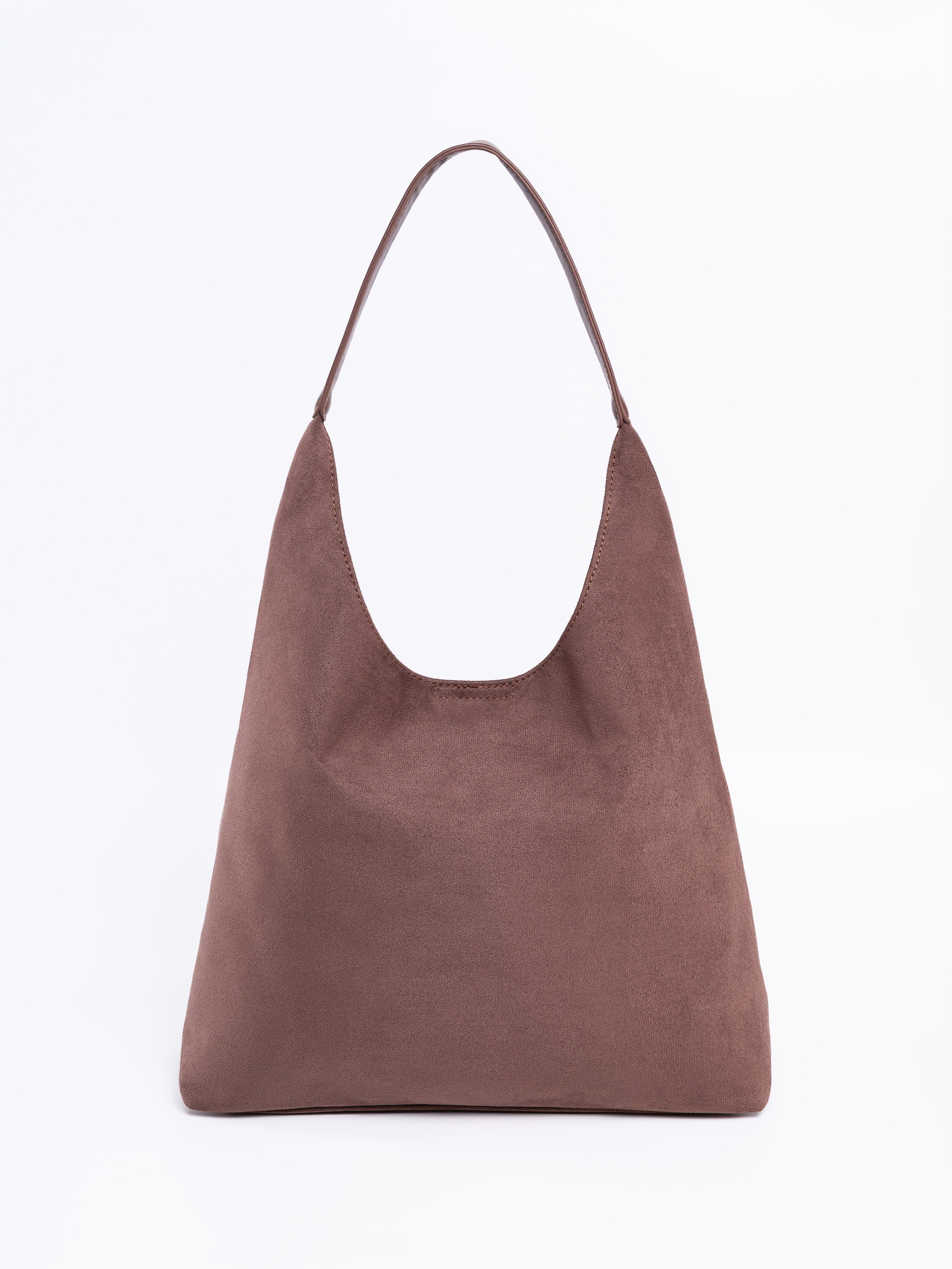 Q Шопперы замшевые предметка серия 3. Предметный фотограф, фото для маркетплейсов Пятигорск, КМВ