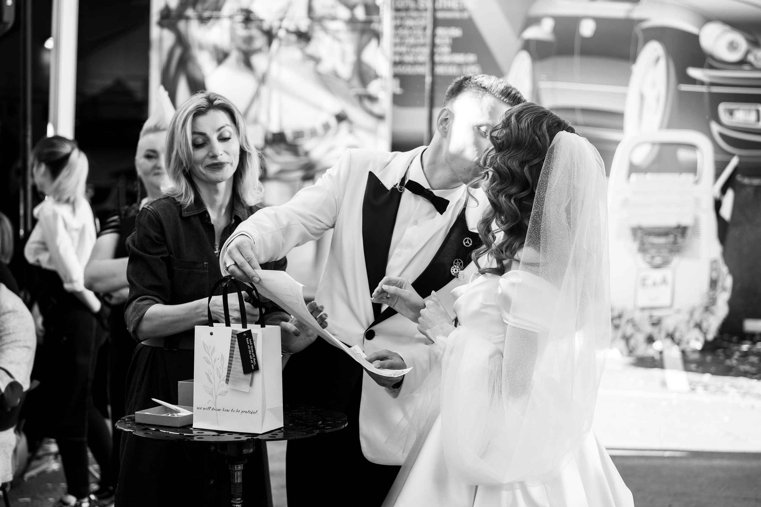 Анна & Евгений проект «Четыре свадьбы» на Пятнице. Свадебный фотограф Барнаул Алексей Павлов