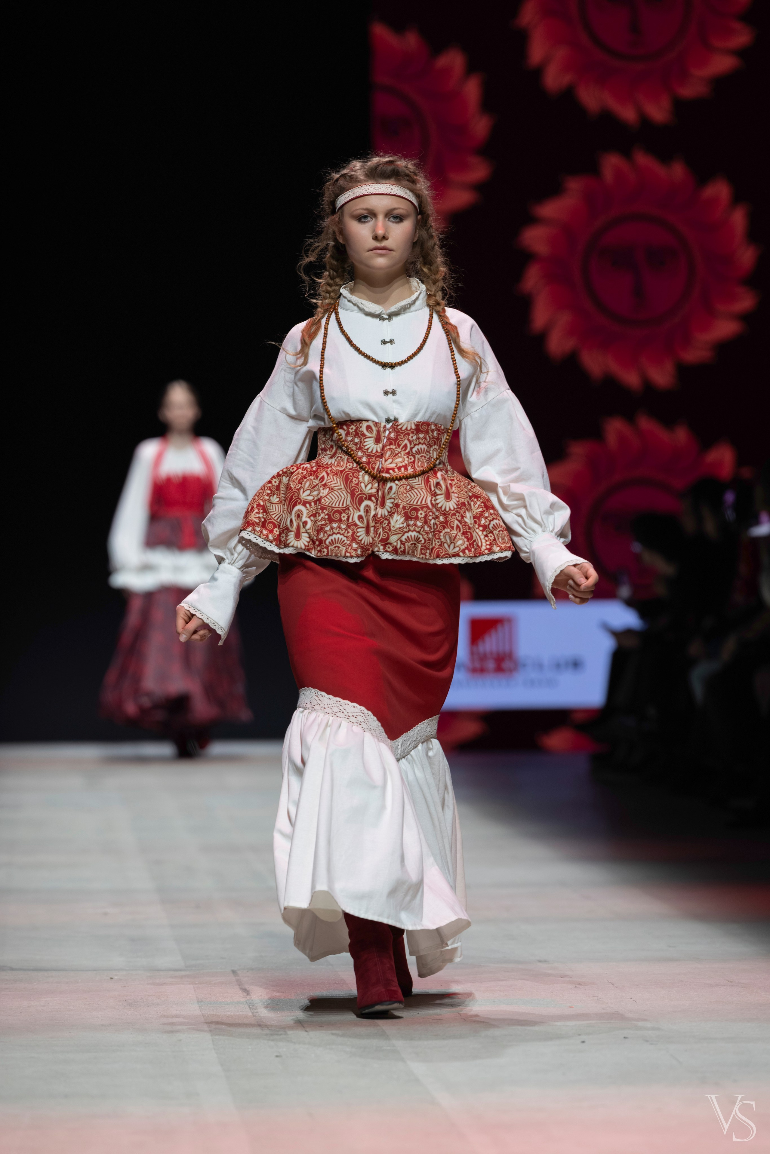 Неделя Российской моды. Манеж. РГУ Косыгина. Фотограф Виктор Степанов