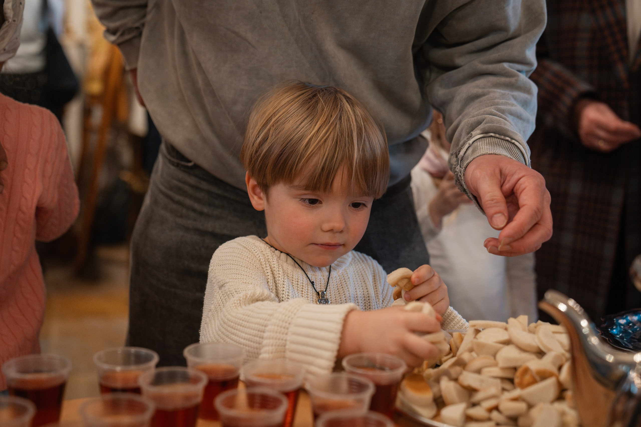 БОГОСЛУЖЕНИЯ. Фотограф Елена Лунева