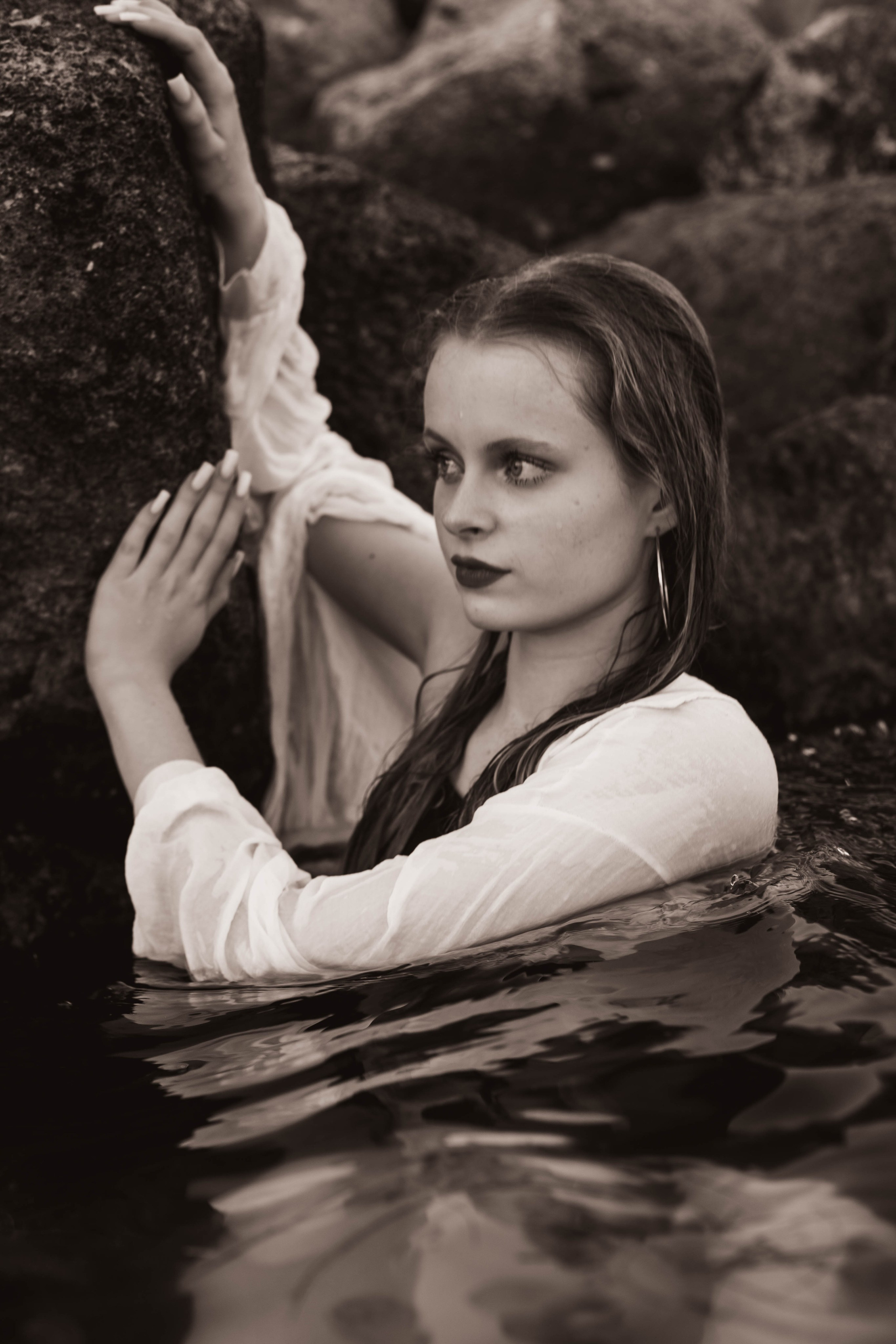 Поцелуи Волн. Уличный фотограф Города N