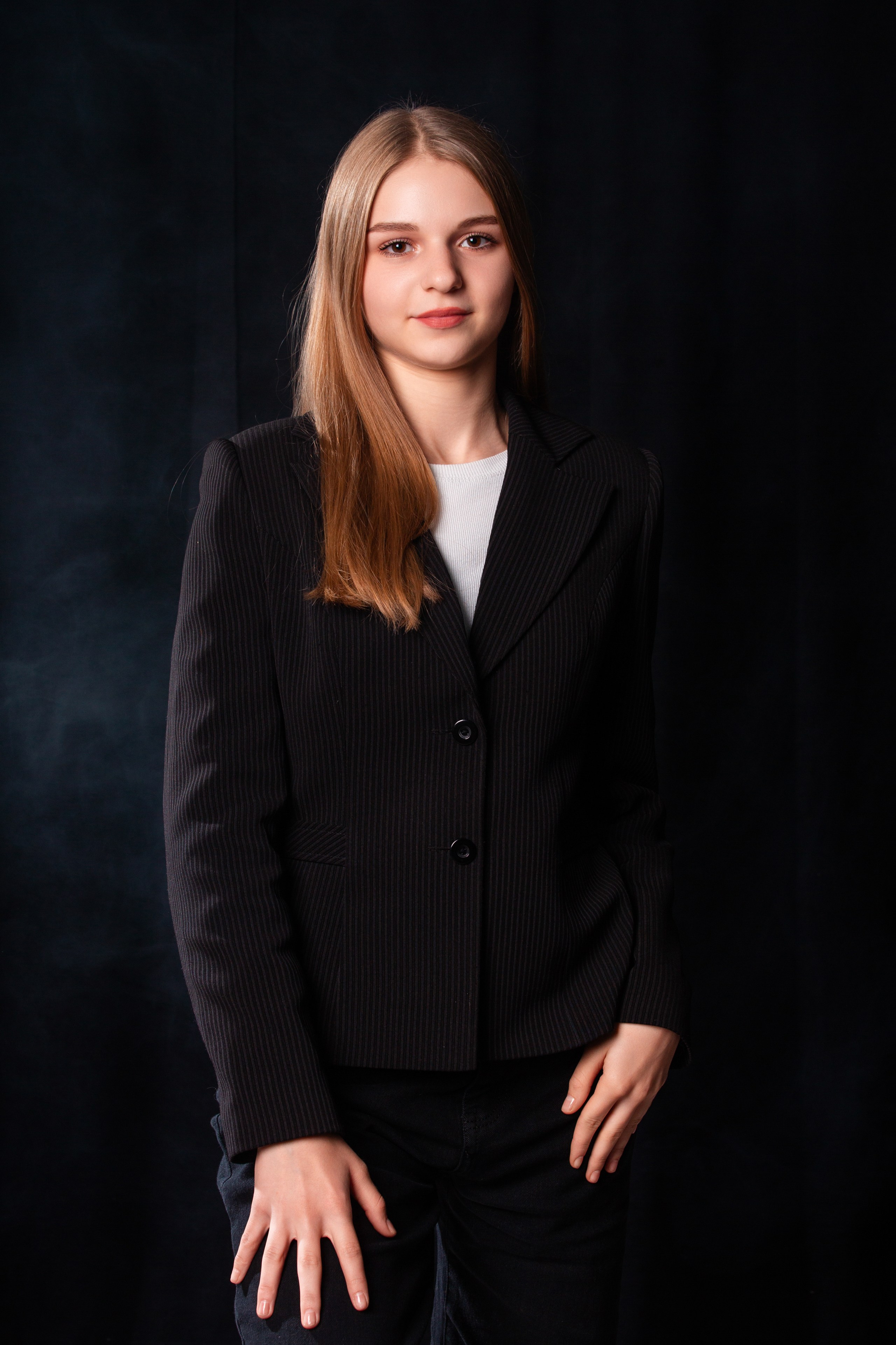 СЪЕМКА ПОРТРЕТОВ НА ЧЕРНОМ ФОНЕ + ДЫМ. ТВОЙ АЛЬБОМ / ТВОИ ПРАВИЛА