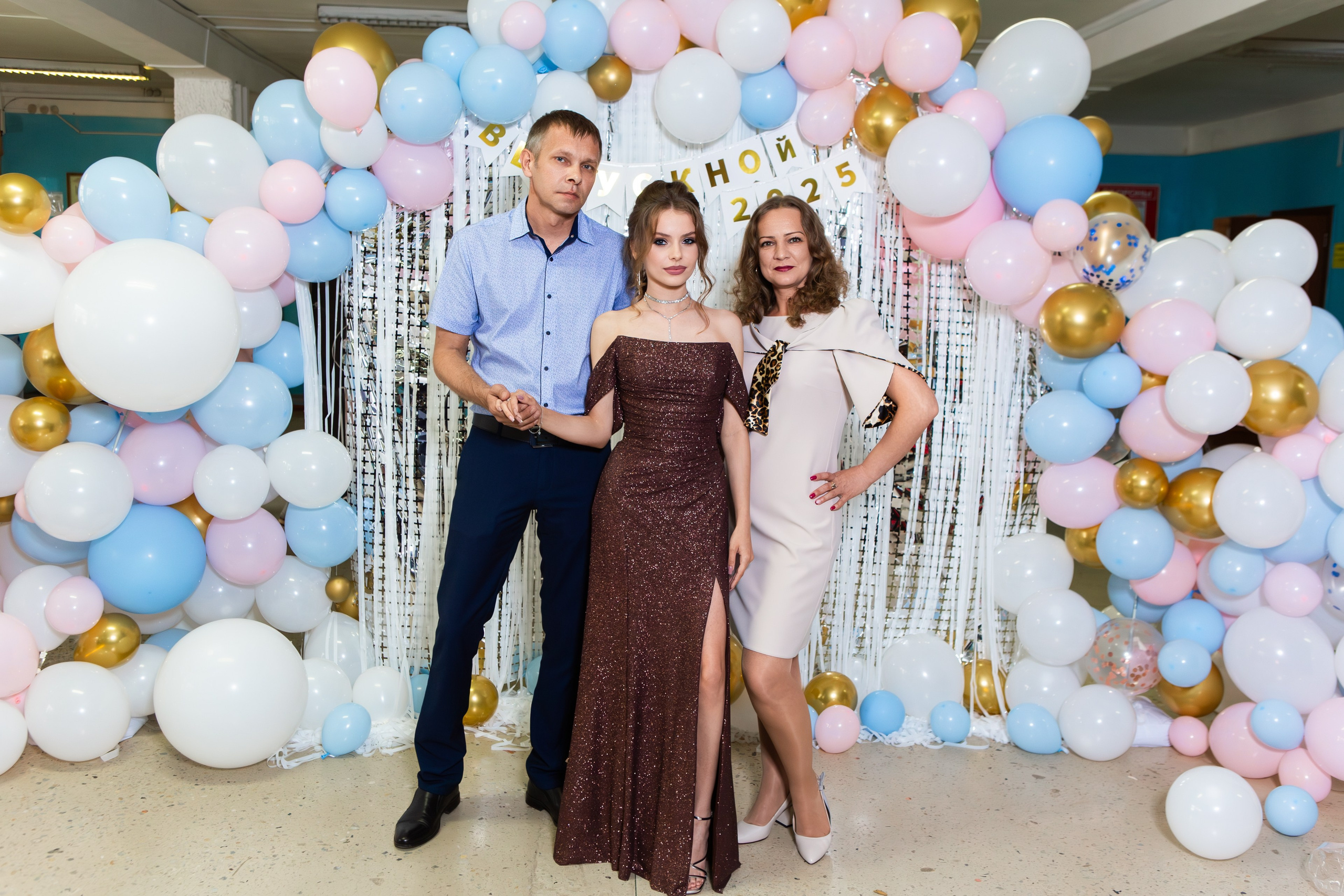 ФОТОСЕССИЯ С РОДИТЕЛЯМИ ВЫПУСКНОЙ 2025 9 ШКОЛА МЦЕНСК. ТВОЙ АЛЬБОМ / ТВОИ ПРАВИЛА