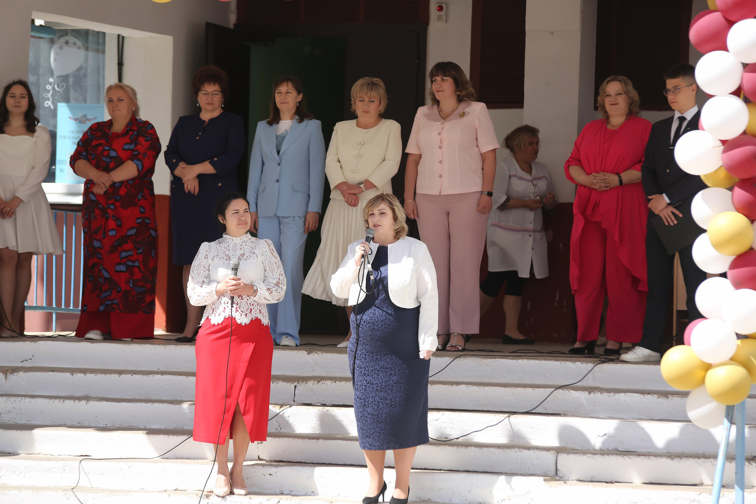 ЛИНЕЙКА «ПОСЛЕДНИЙ ЗВОНОК» 9 ШКОЛА 2024 г МЦЕНСК. ТВОЙ АЛЬБОМ / ТВОИ ПРАВИЛА