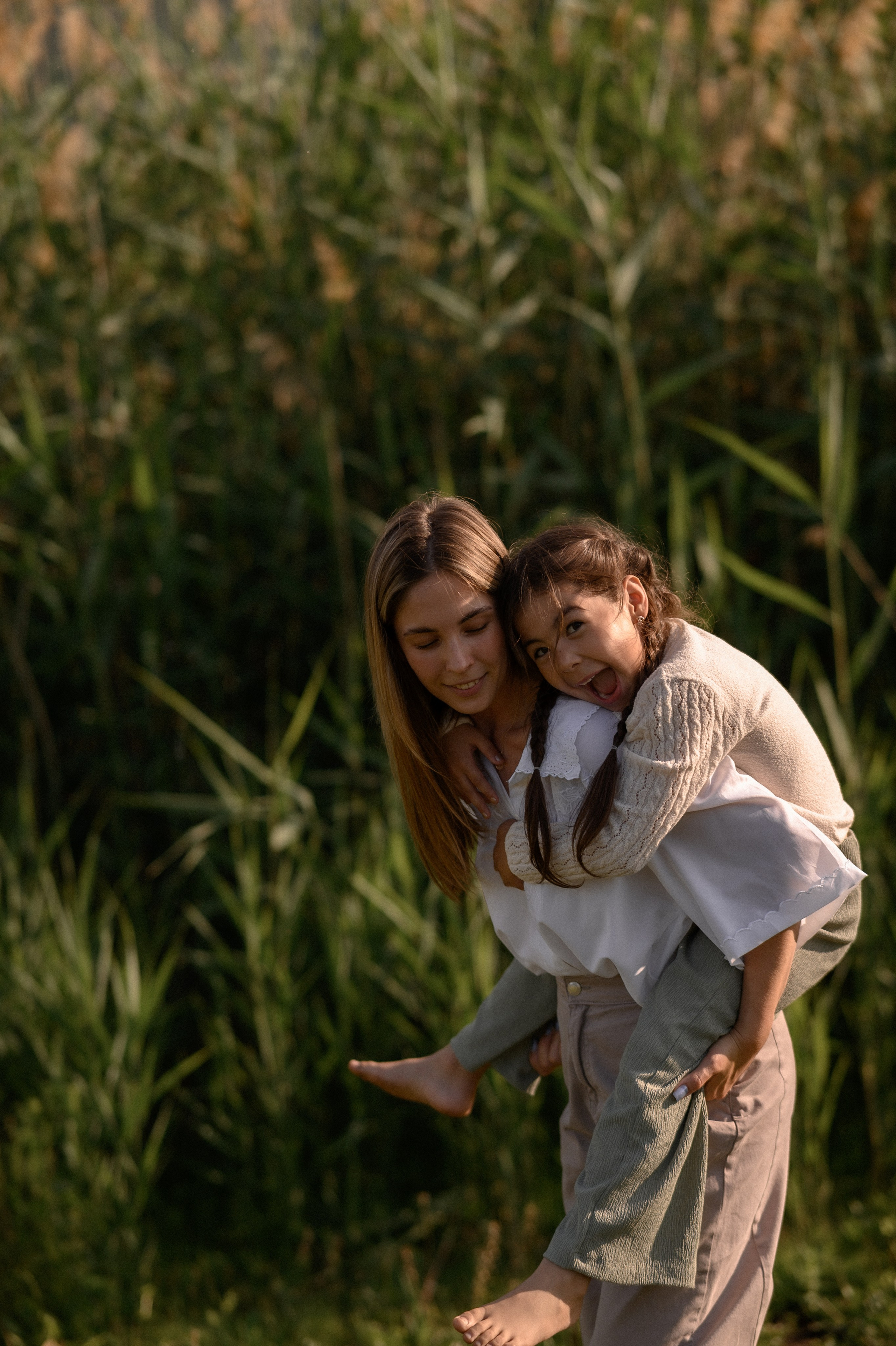 Вика и Николь. Семейный и свадебный lifestyle-фотограф в Москве Мария Петрова
