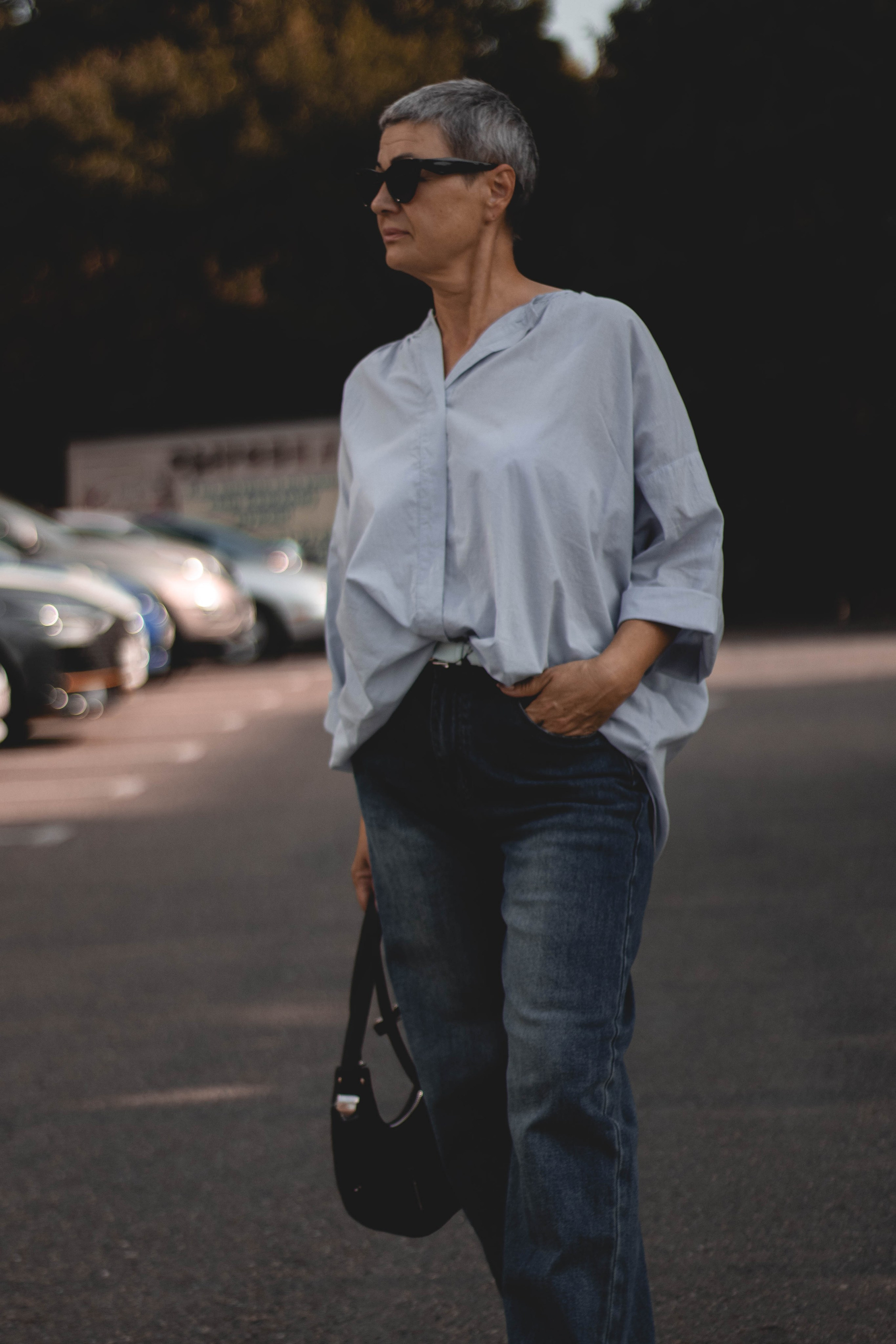 «Она среди улиц: лёгкость и стиль». Уличный фотограф Города N