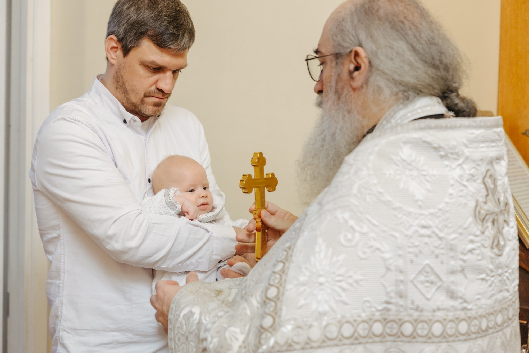 фотограф на крещение санкт петербург, справка о беседе перед крещением, сколько стоит крещение спб, лучшие храмы для крещения, крещение ребенка в спб цены, пушкин церковь узнать про крестины что нужно, что нельзя делать перед крещением, лучшие храмы для крещения, санкт петербург фотограф, крестить без крестных, всего один крестный, имя для крещения малыша