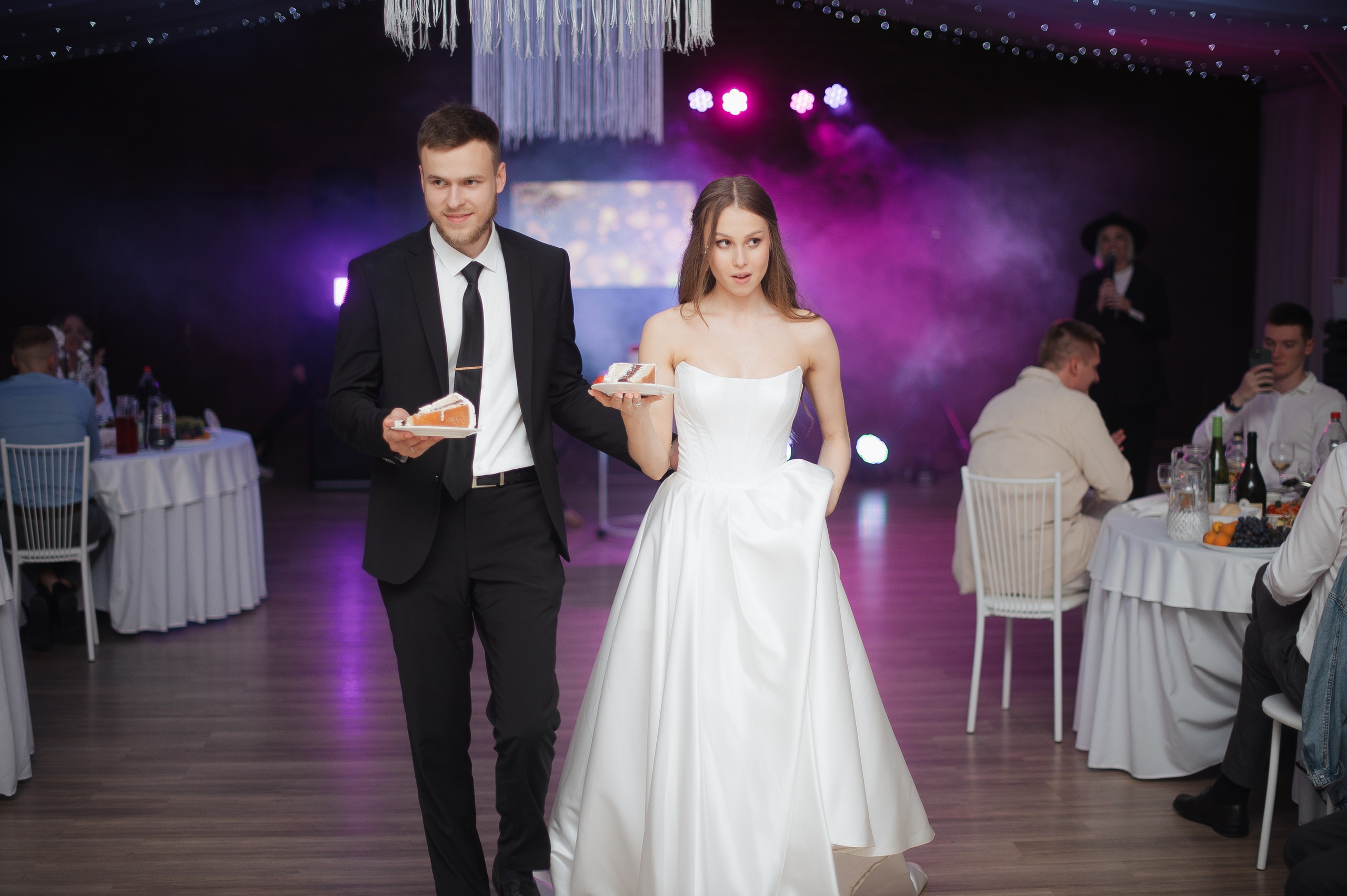 Свадьба на берегу Волги. Свадебный фотограф в Ярославле Денис Медоваров