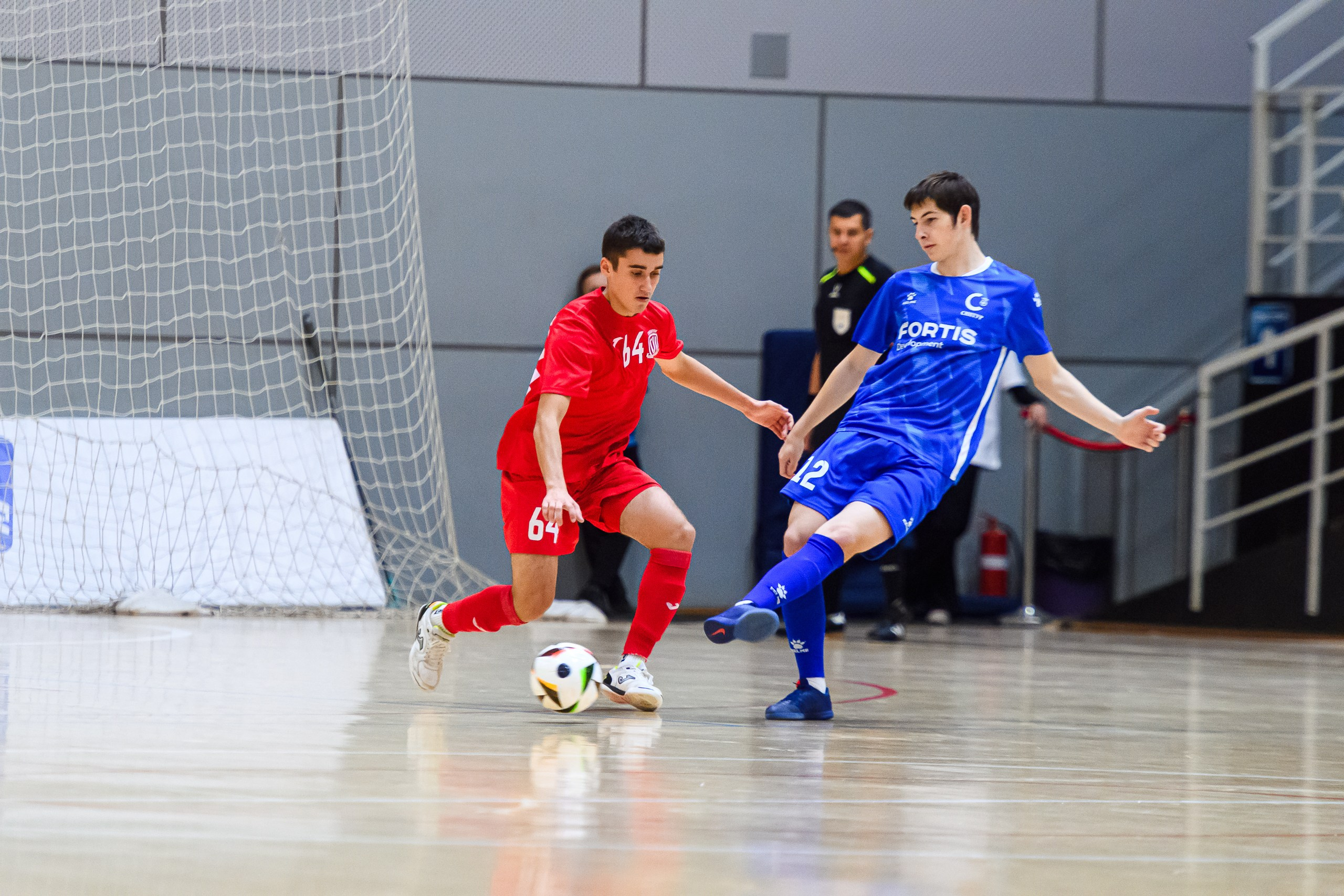 Высшая лига по футзалу — Сезон 2024-2025 — 2ой тур. Репортажный фотограф в Кемерово