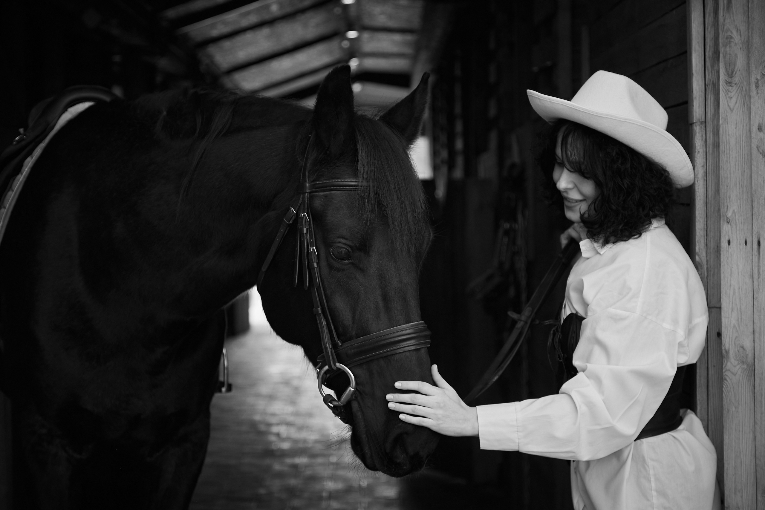 «Анна и Порш». Свадебный и креативный фотограф в ЮФО и МСК