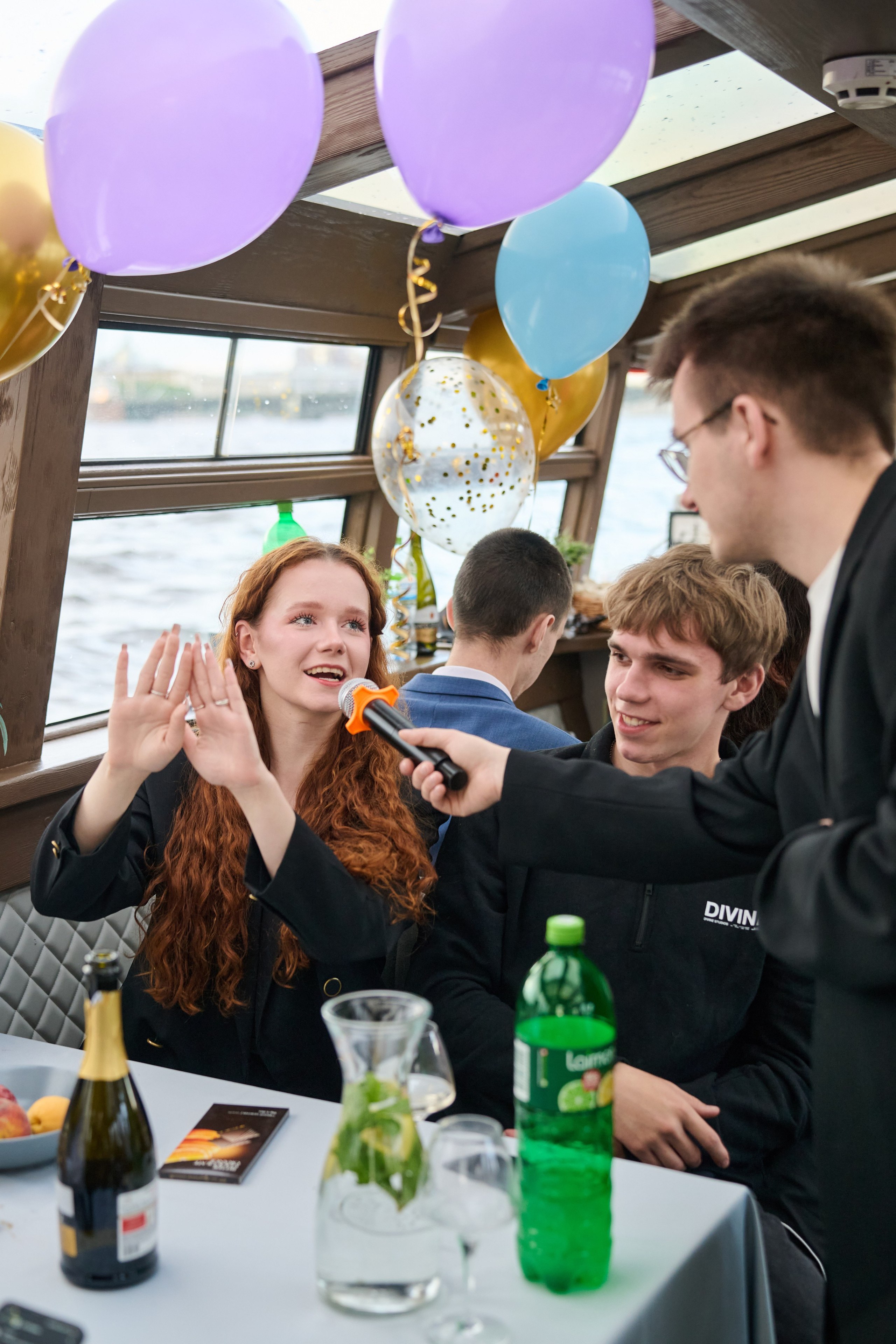 Репортажная съёмка выпускных в СПб | Фотограф на выпускной 9 и 11 класса