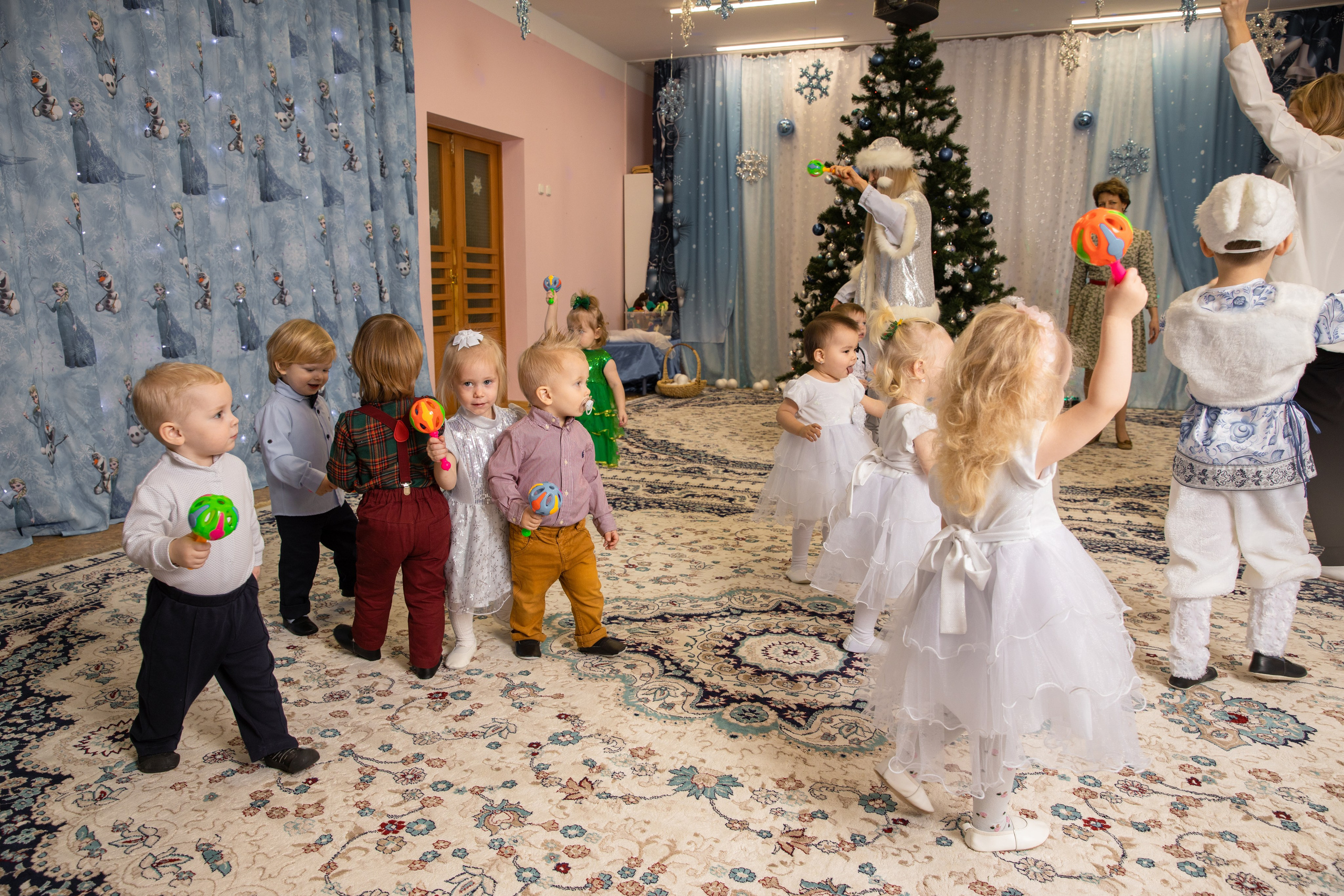 Новогодний утренник Успех. Фотограф в Железнодорожном и Балашихе