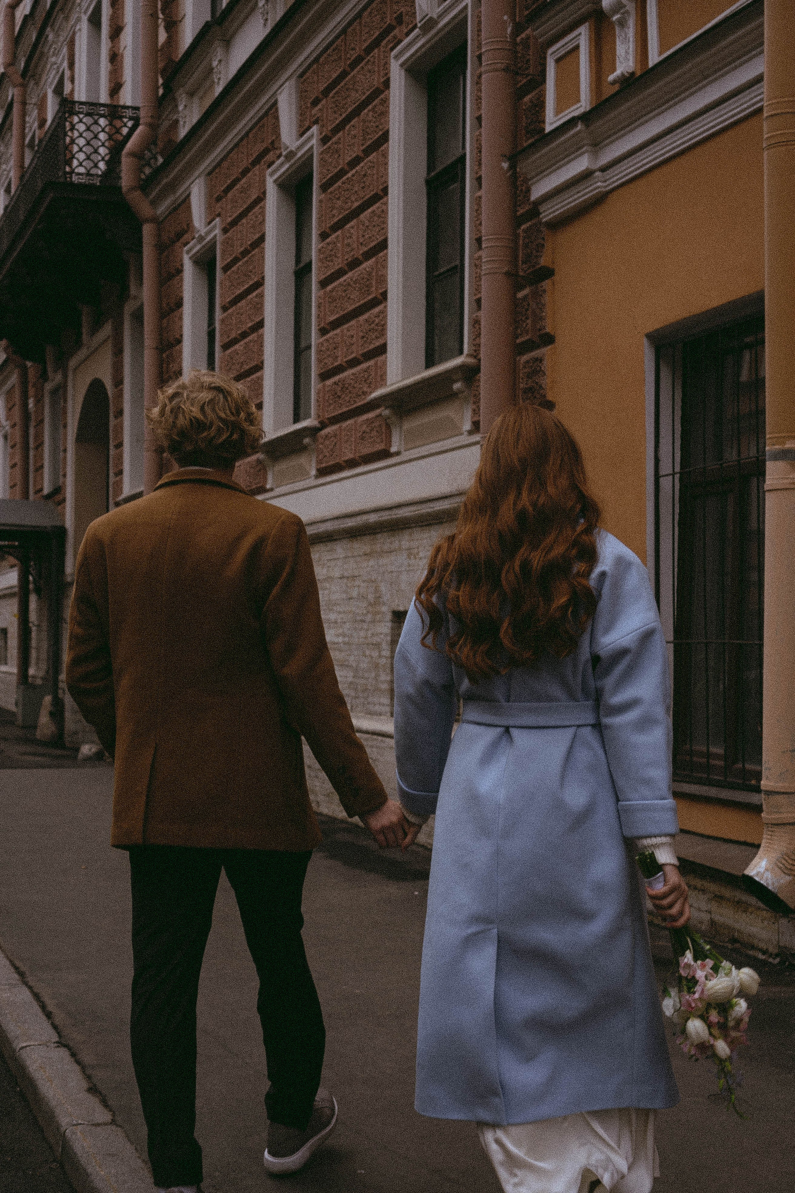 СВАДЕБНАЯ СЬЕМКА В ОТЕЛЕ. СБОРЫ ЖЕНИХА И НЕВЕСТЫ И ТАКЖЕ ТОР И ПОДГОТОВКА К ПРОГУЛКЕ И ПРОГУЛКА ПО ПЕТРОГРАДКЕ. Профессиональный фотограф, Санкт-Петербург — Виктория Богомолова