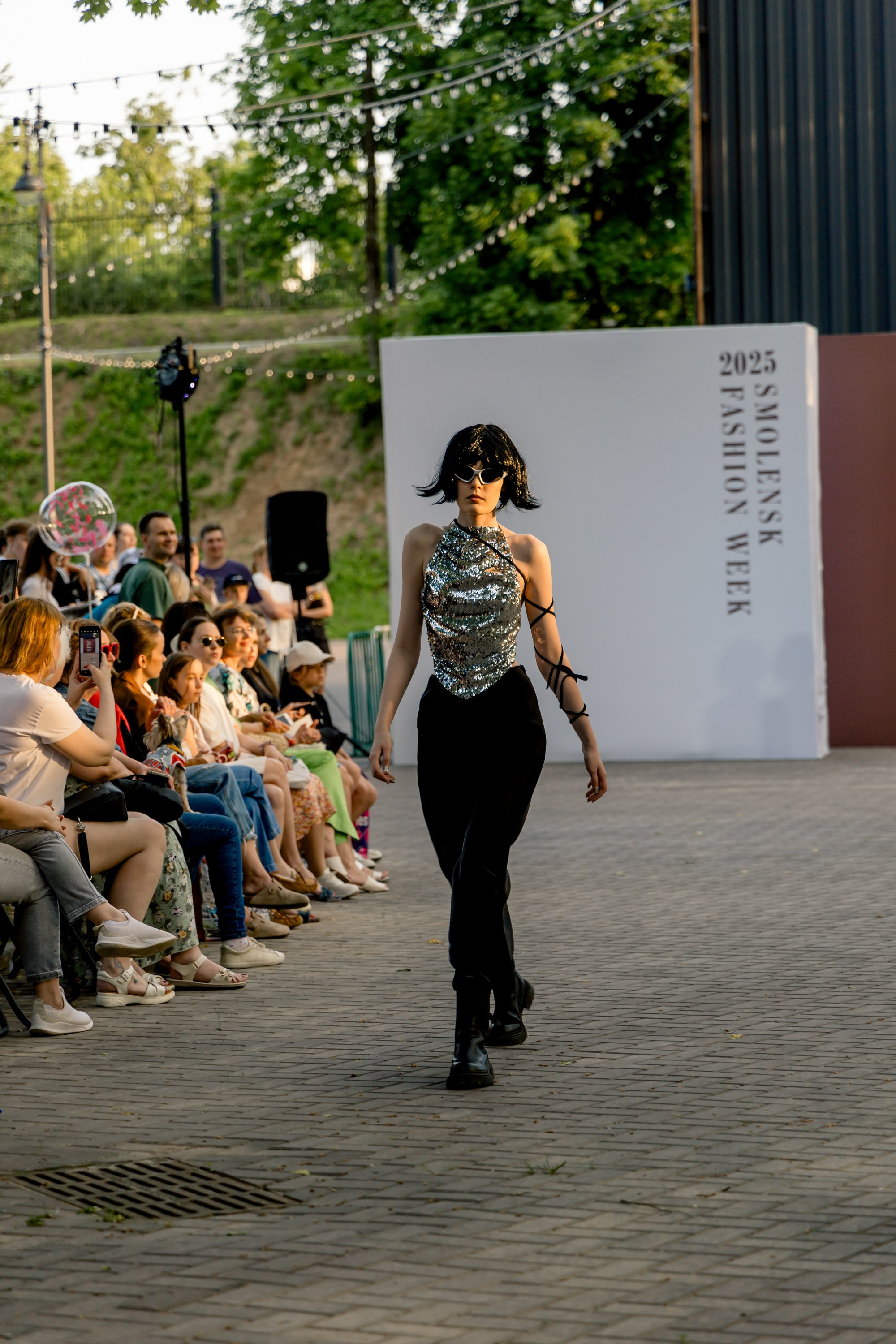 Smolensk Fashion Week 2025_показы_ДЕНЬ 1_ВЕЧЕРНИЙ ПОКАЗ_19:00. Главная