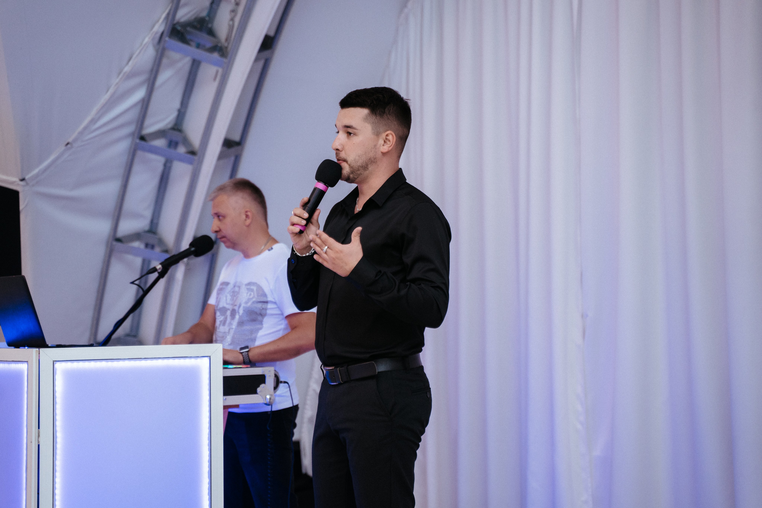 Ави Центр. Свадебный фотограф в Симферополе