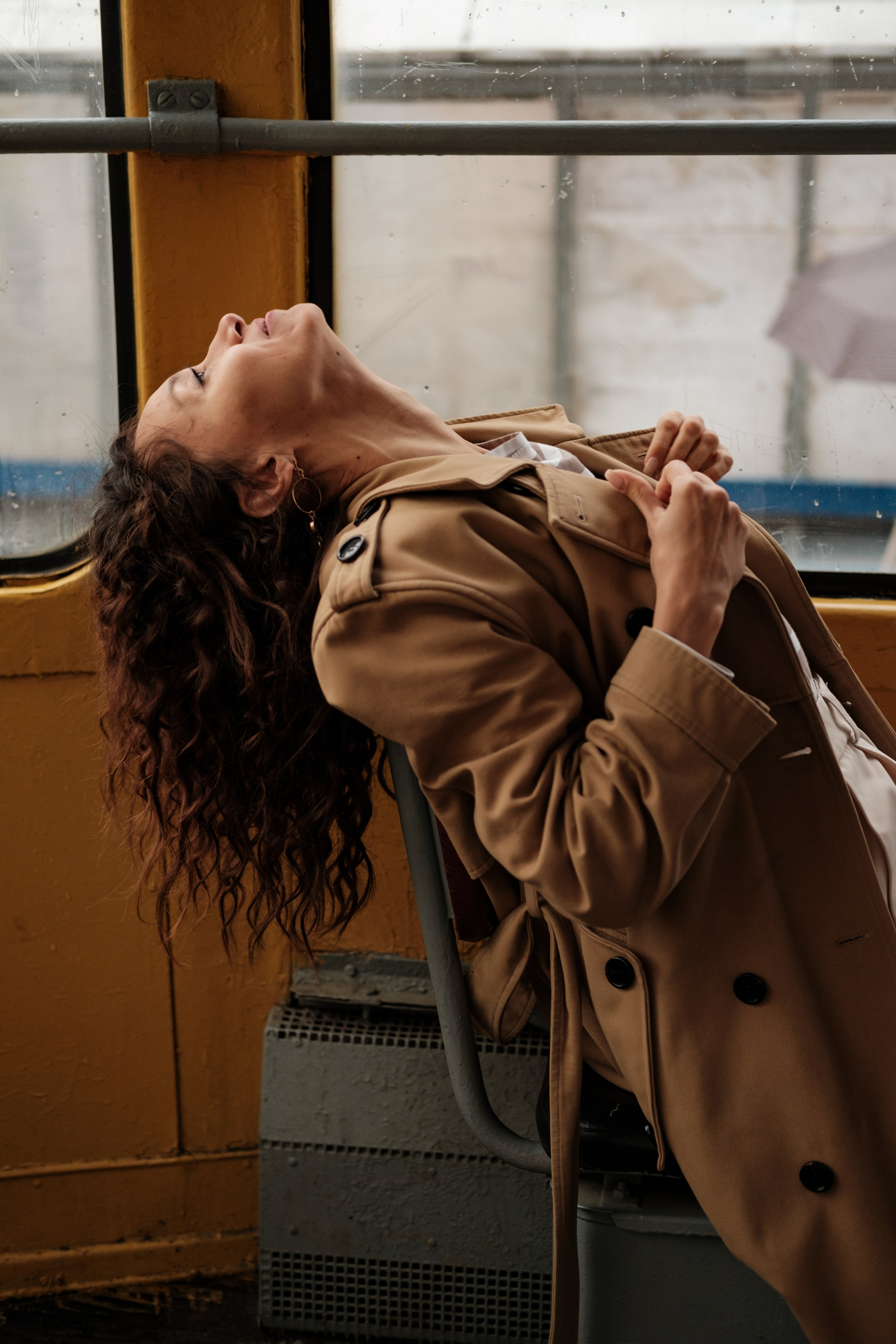 История в трамвае. Алсу. Екатеринбург. Фотограф Евгения Войко Тюмень